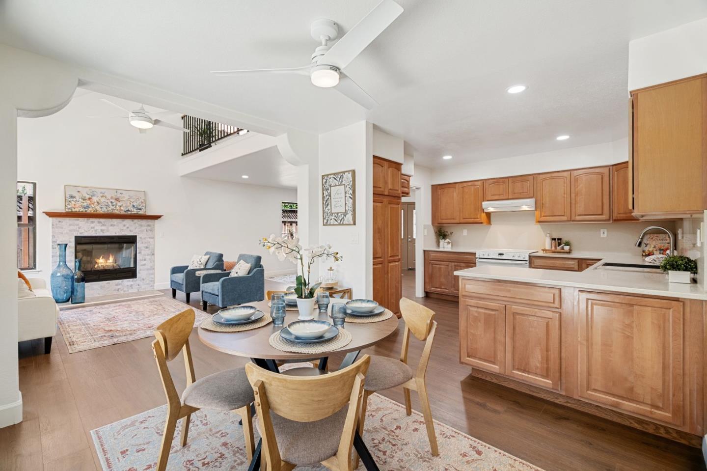 Detail Gallery Image 3 of 29 For 17535 Serene Dr, Morgan Hill,  CA 95037 - 3 Beds | 3 Baths