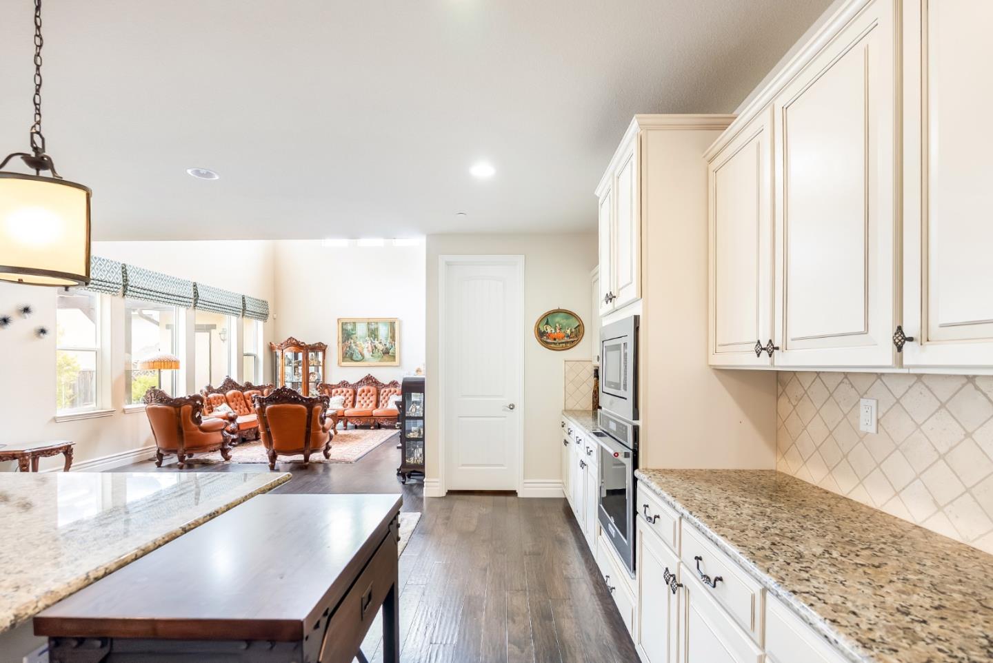 Detail Gallery Image 22 of 87 For 13145 Chamberlain Ave, Marina,  CA 93933 - 4 Beds | 2/1 Baths