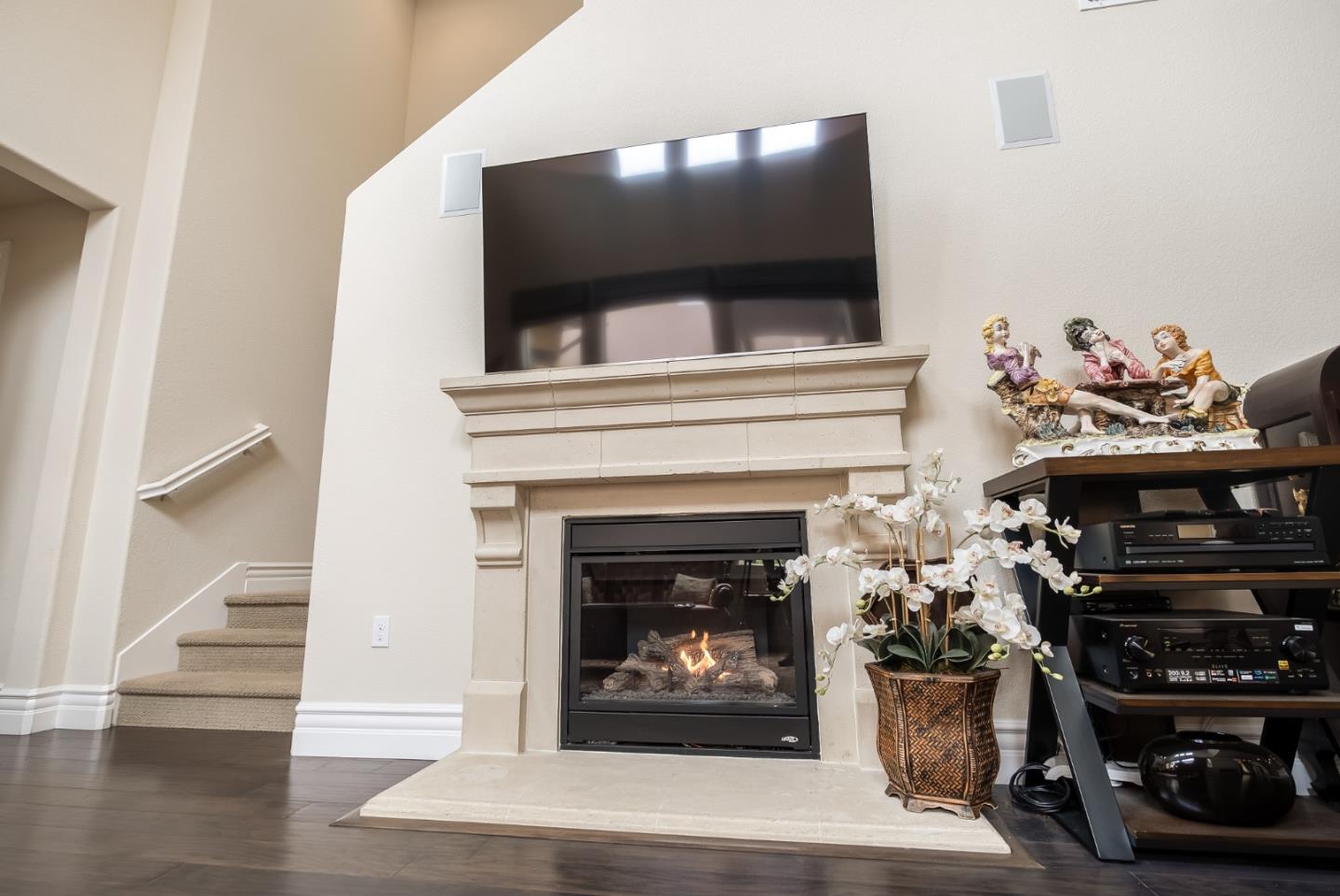 Detail Gallery Image 31 of 87 For 13145 Chamberlain Ave, Marina,  CA 93933 - 4 Beds | 2/1 Baths