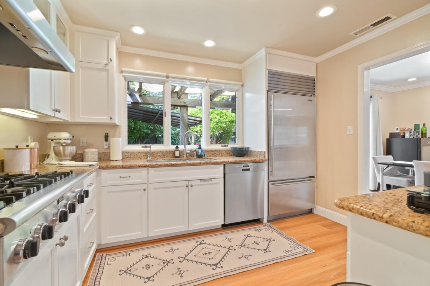 Detail Gallery Image 21 of 62 For 3172 Morris Dr, Palo Alto,  CA 94303 - 4 Beds | 2 Baths
