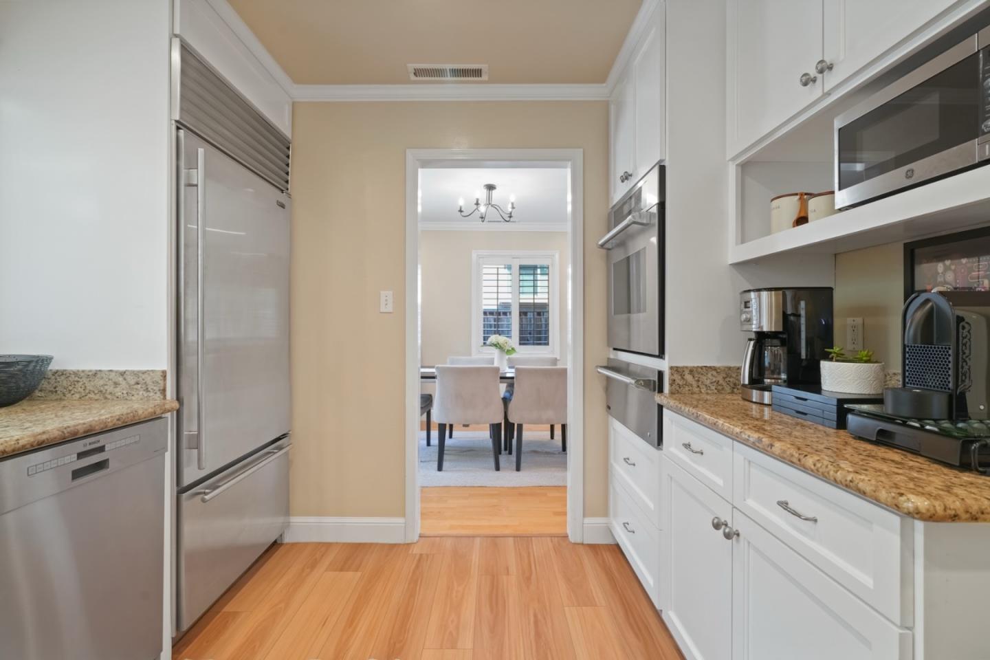 Detail Gallery Image 22 of 62 For 3172 Morris Dr, Palo Alto,  CA 94303 - 4 Beds | 2 Baths