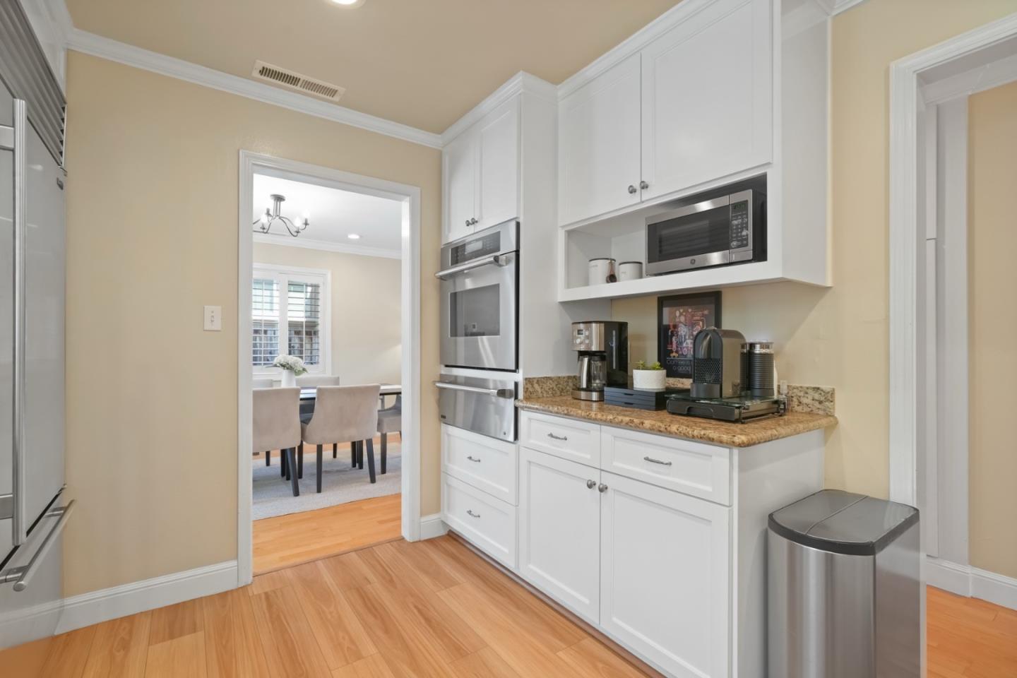 Detail Gallery Image 23 of 62 For 3172 Morris Dr, Palo Alto,  CA 94303 - 4 Beds | 2 Baths