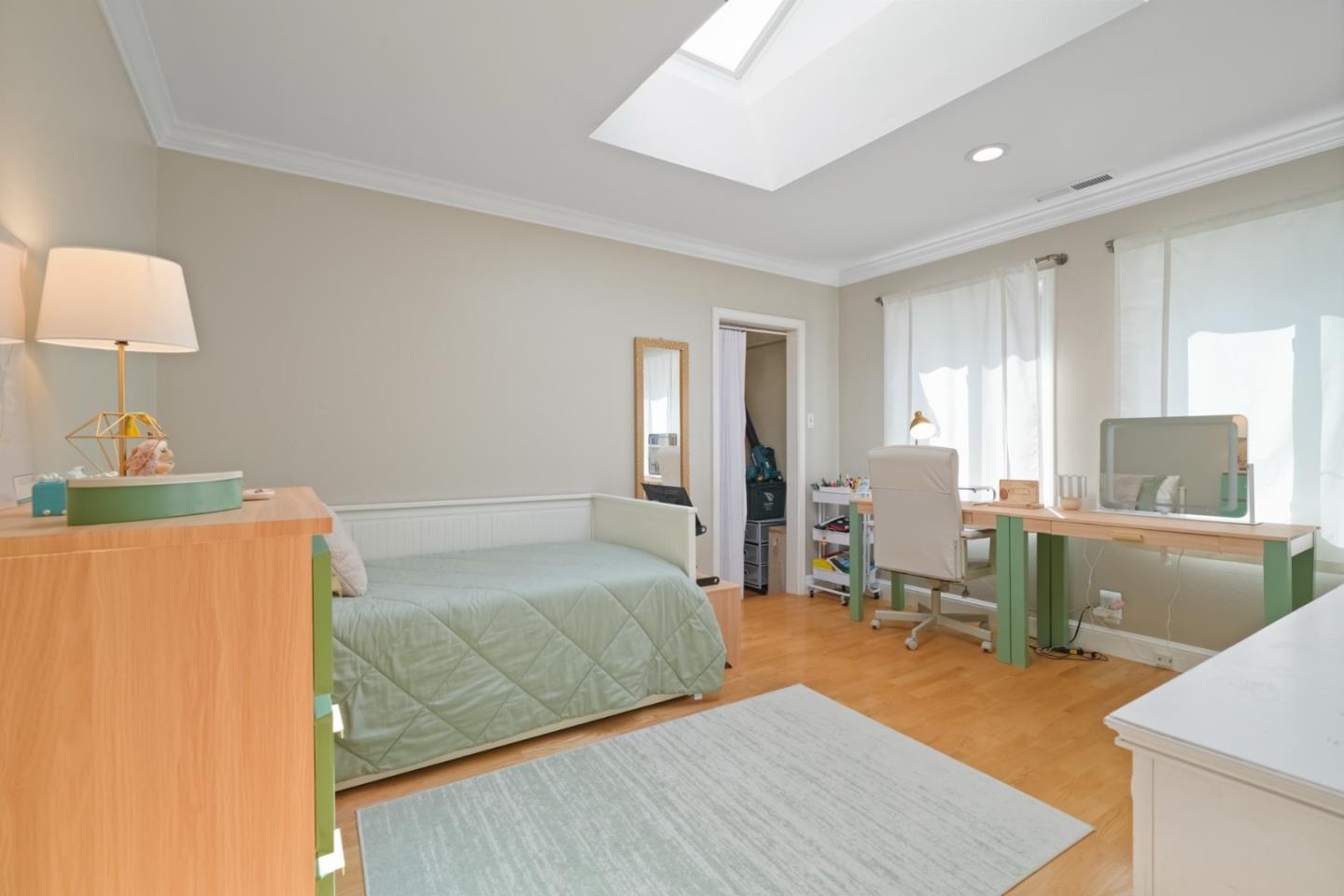 Detail Gallery Image 27 of 62 For 3172 Morris Dr, Palo Alto,  CA 94303 - 4 Beds | 2 Baths