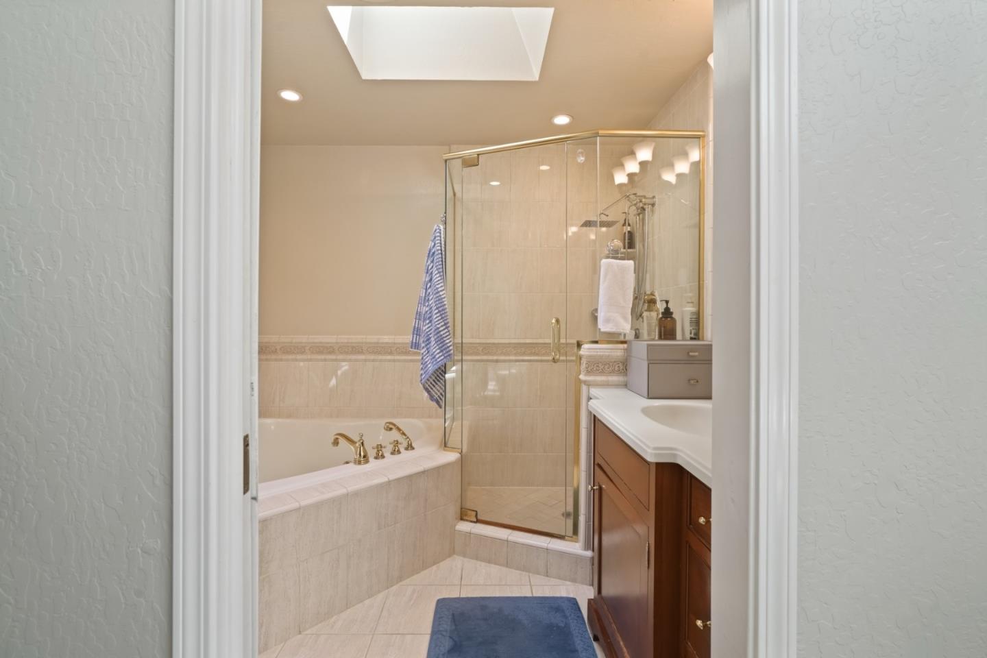 Detail Gallery Image 39 of 62 For 3172 Morris Dr, Palo Alto,  CA 94303 - 4 Beds | 2 Baths