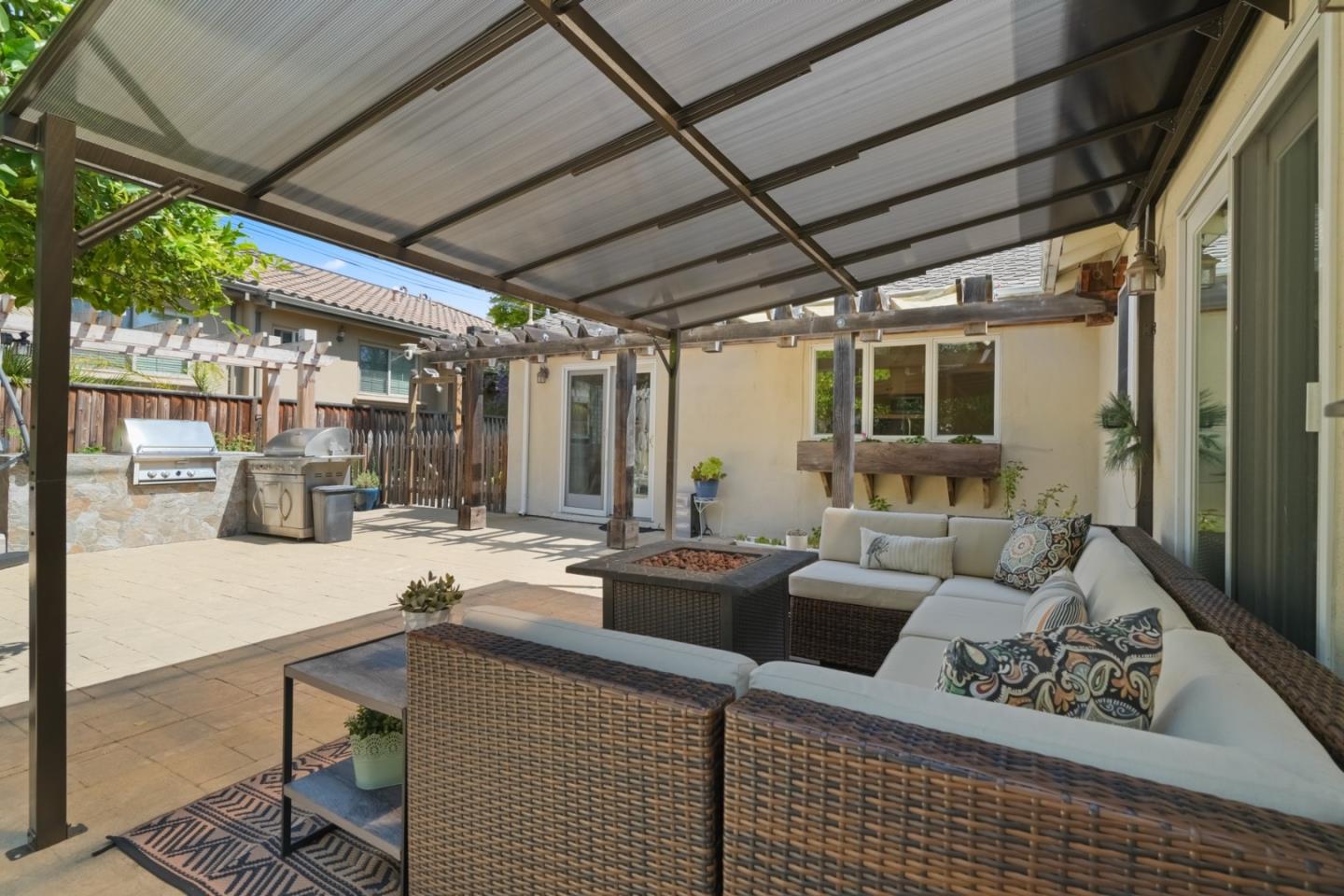 Detail Gallery Image 44 of 62 For 3172 Morris Dr, Palo Alto,  CA 94303 - 4 Beds | 2 Baths