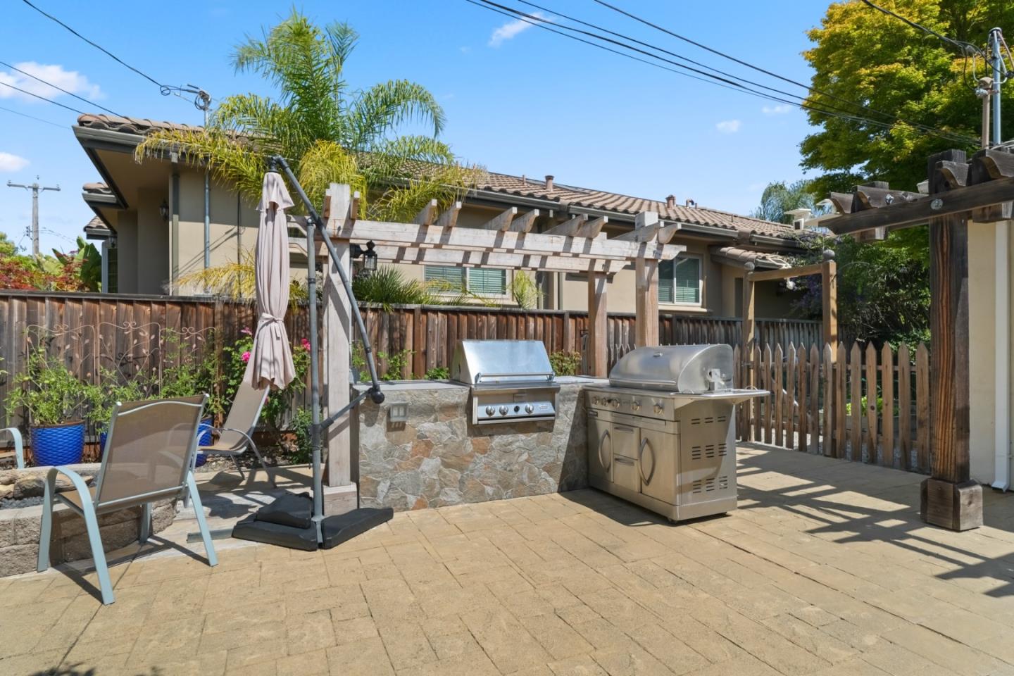 Detail Gallery Image 47 of 62 For 3172 Morris Dr, Palo Alto,  CA 94303 - 4 Beds | 2 Baths