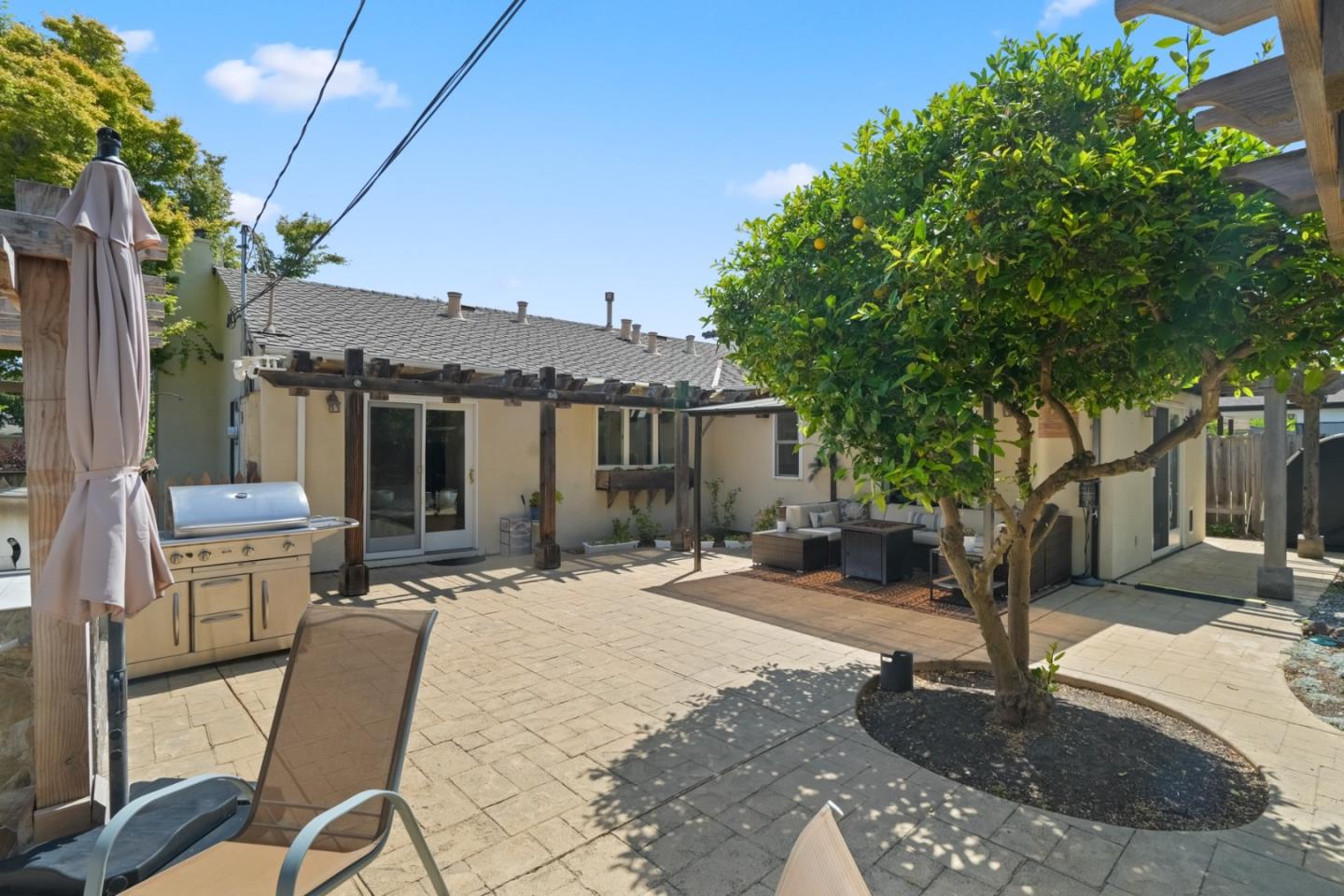 Detail Gallery Image 48 of 62 For 3172 Morris Dr, Palo Alto,  CA 94303 - 4 Beds | 2 Baths