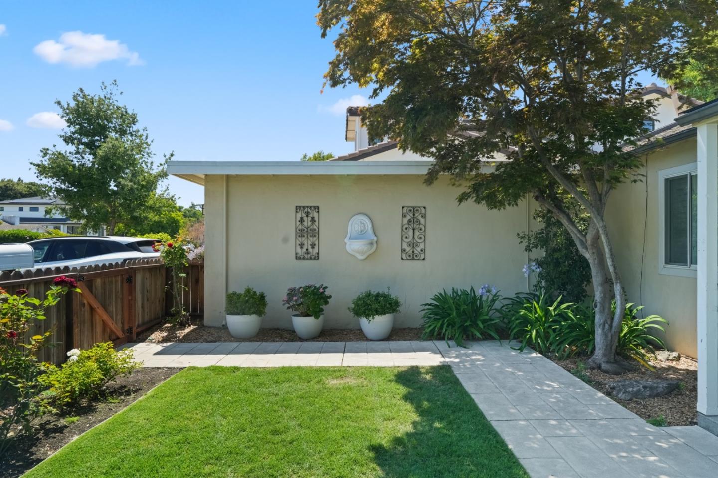 Detail Gallery Image 5 of 62 For 3172 Morris Dr, Palo Alto,  CA 94303 - 4 Beds | 2 Baths