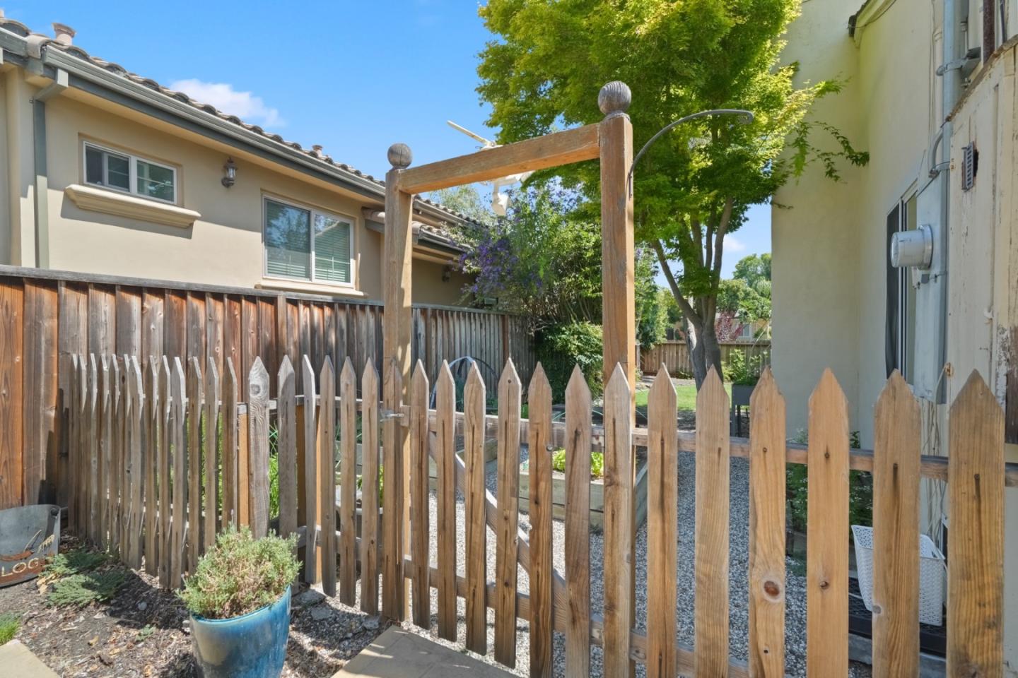 Detail Gallery Image 59 of 62 For 3172 Morris Dr, Palo Alto,  CA 94303 - 4 Beds | 2 Baths