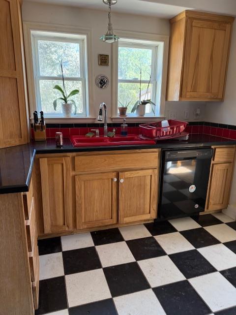 Detail Gallery Image 7 of 17 For 9537 Wamble Rd, Oakdale,  CA 95361 - 5 Beds | 3 Baths