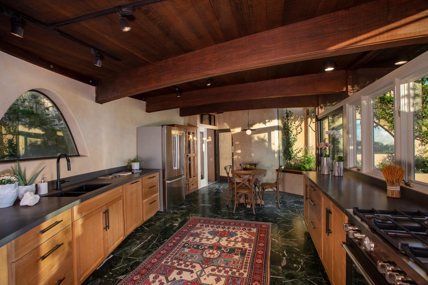 Detail Gallery Image 15 of 43 For 46304 Pfeiffer Ridge, Big Sur,  CA 93920 - 4 Beds | 4 Baths