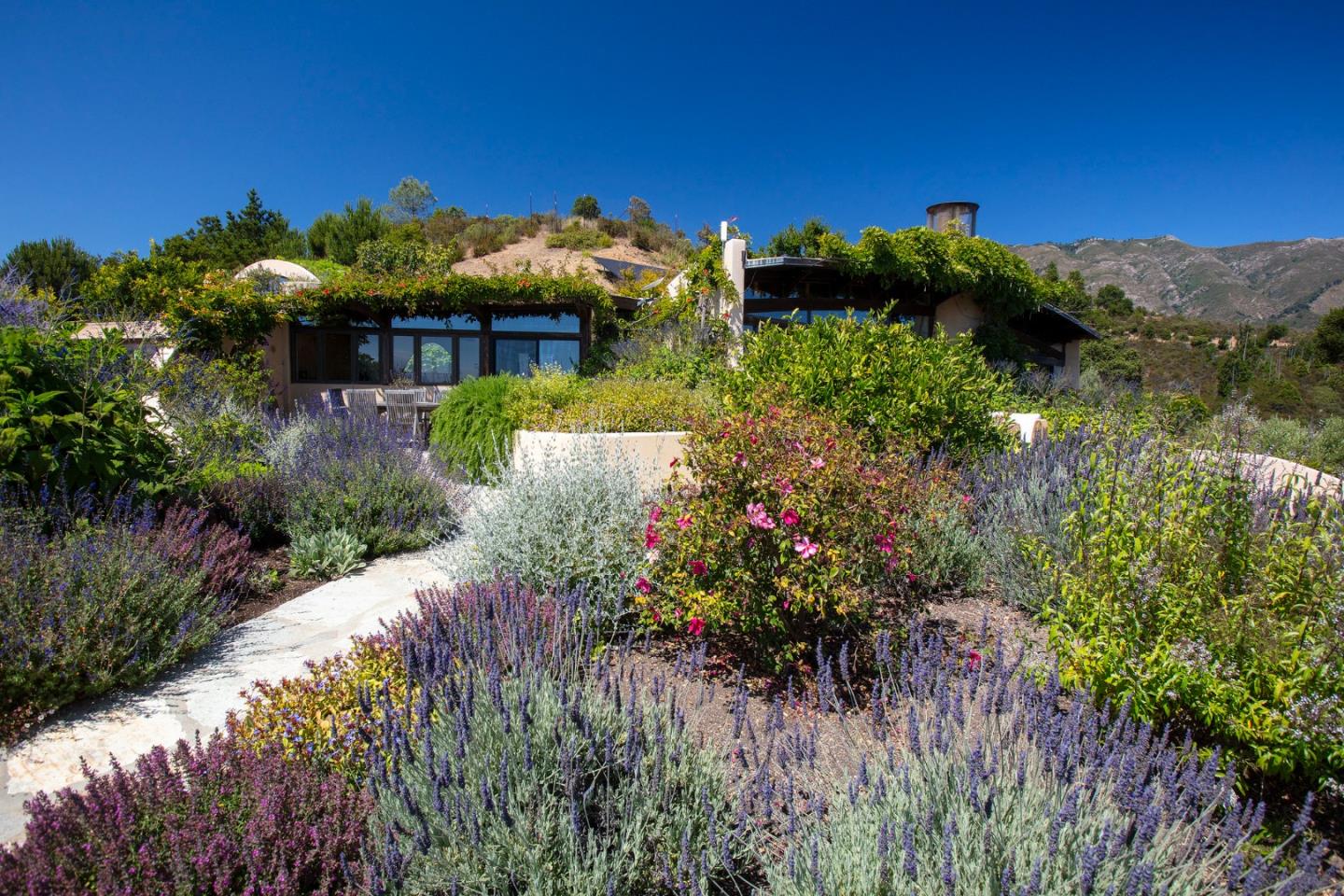 Detail Gallery Image 18 of 43 For 46304 Pfeiffer Ridge, Big Sur,  CA 93920 - 4 Beds | 4 Baths