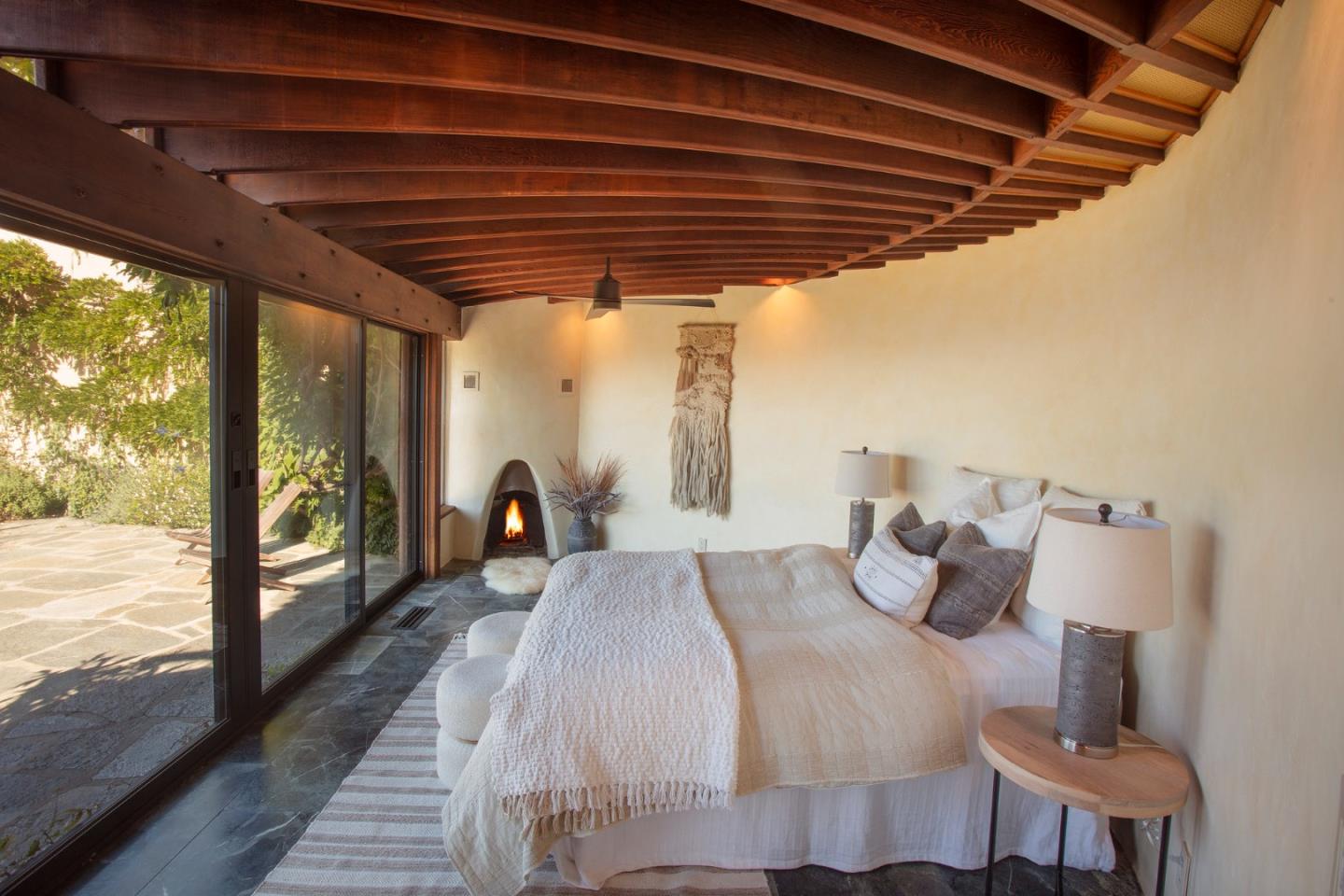 Detail Gallery Image 20 of 43 For 46304 Pfeiffer Ridge, Big Sur,  CA 93920 - 4 Beds | 4 Baths