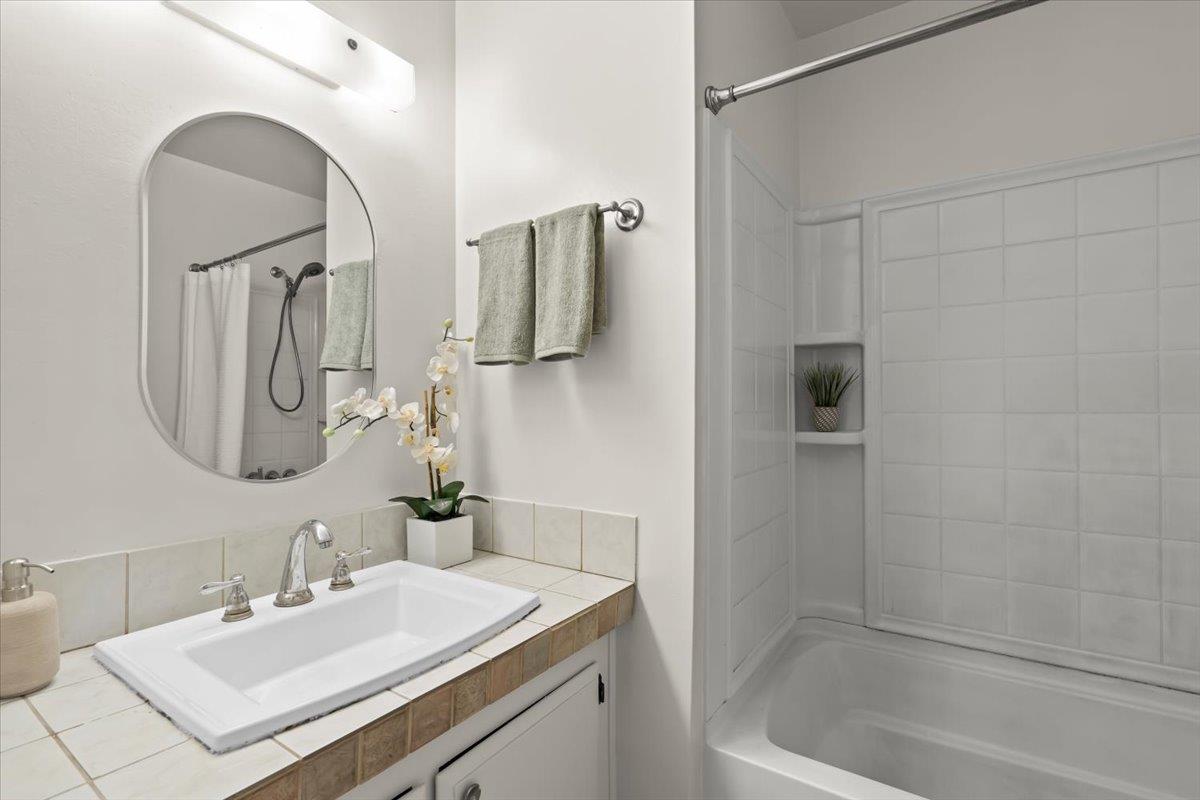 Detail Gallery Image 14 of 24 For 706 Clauser Dr, Milpitas,  CA 95035 - 4 Beds | 2/1 Baths