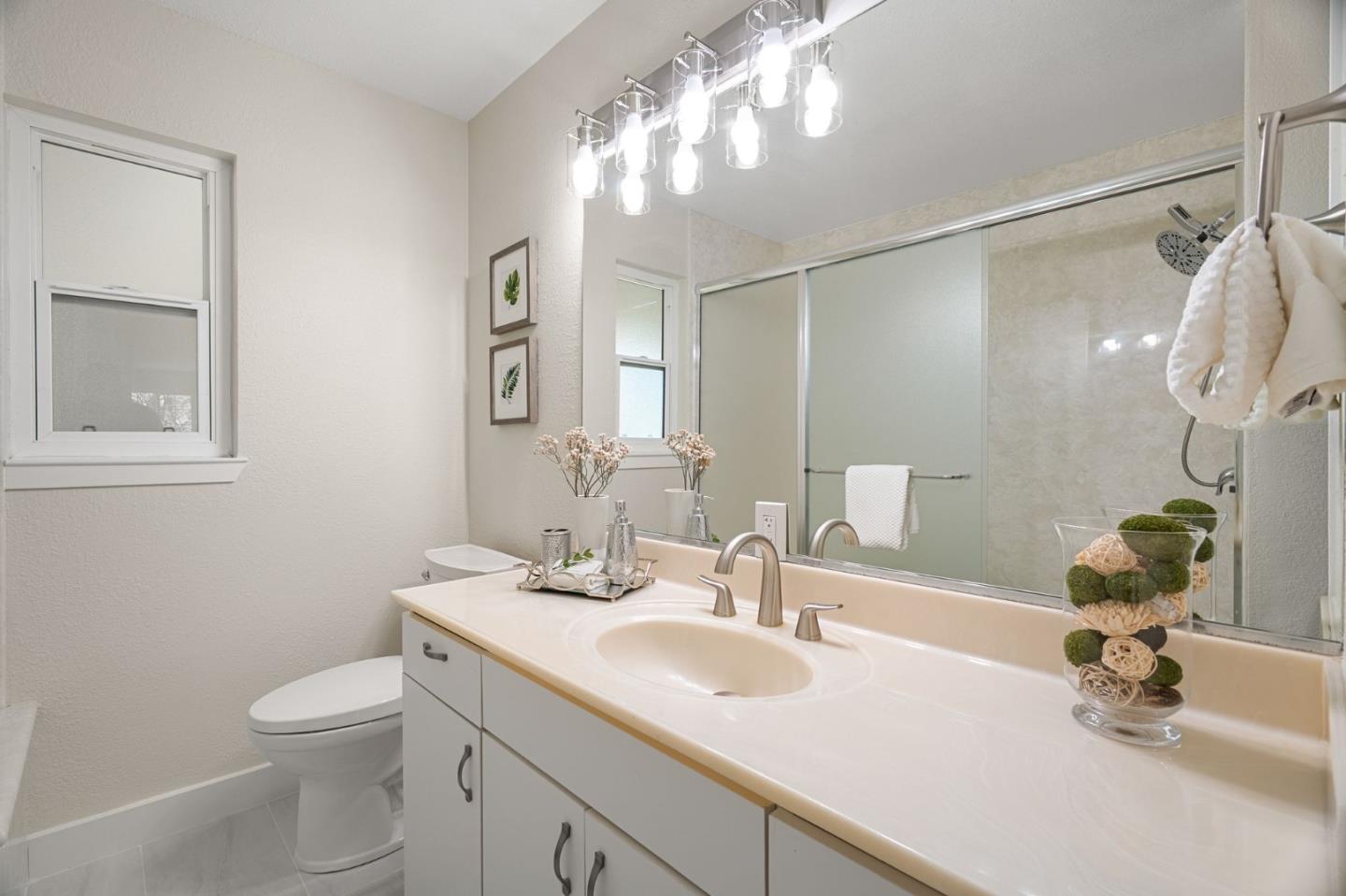 Detail Gallery Image 22 of 51 For 955 Norin Ct, Campbell,  CA 95008 - 3 Beds | 2 Baths