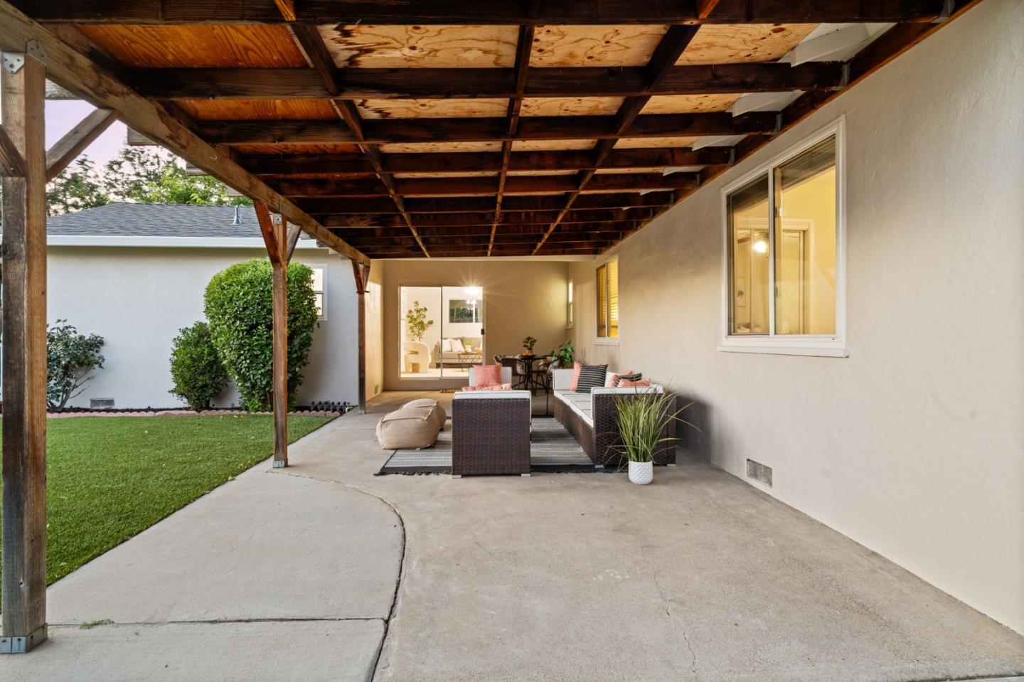 Detail Gallery Image 38 of 51 For 955 Norin Ct, Campbell,  CA 95008 - 3 Beds | 2 Baths