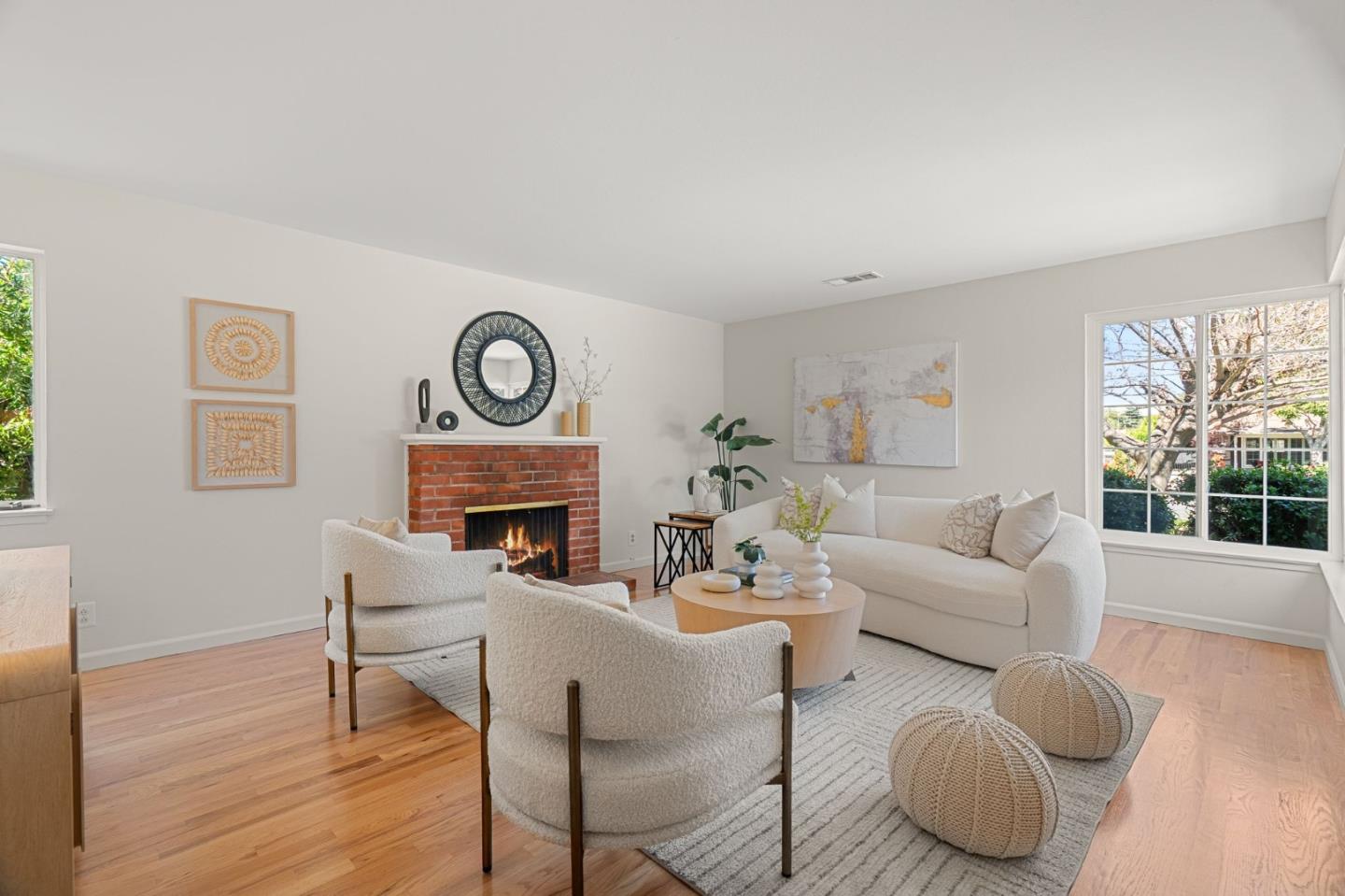 Detail Gallery Image 4 of 51 For 955 Norin Ct, Campbell,  CA 95008 - 3 Beds | 2 Baths