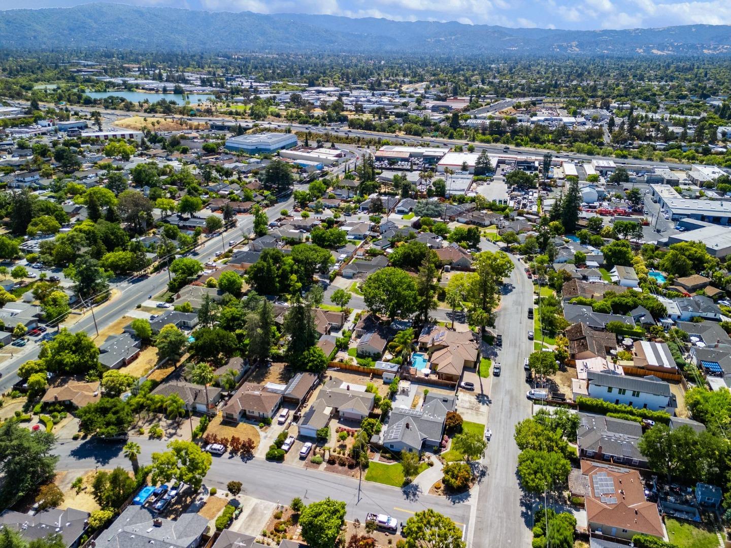 Detail Gallery Image 49 of 51 For 955 Norin Ct, Campbell,  CA 95008 - 3 Beds | 2 Baths