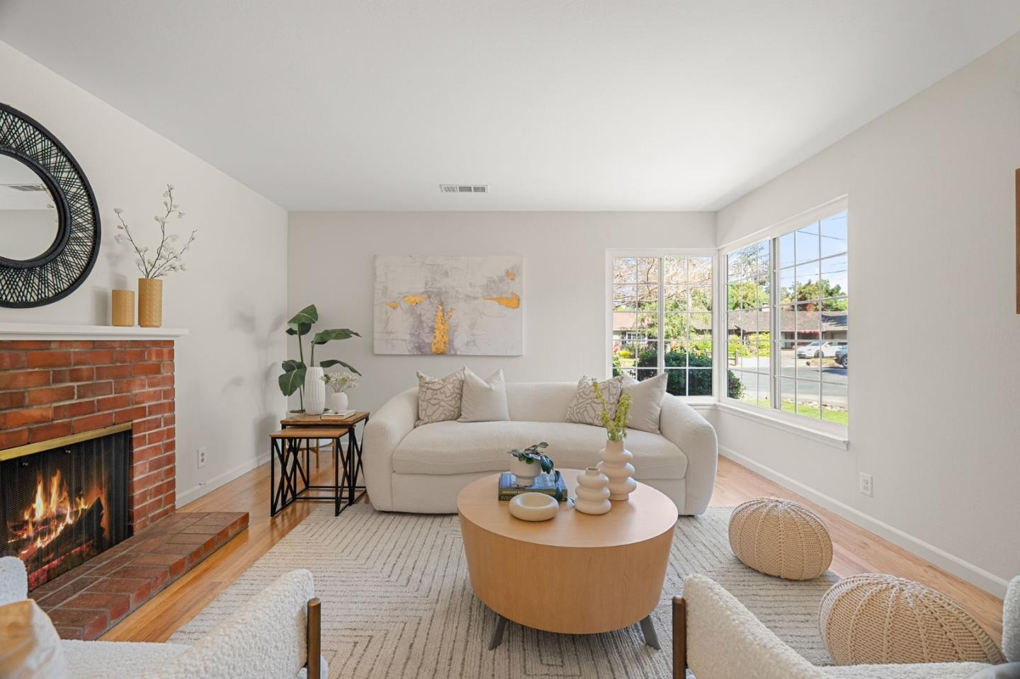 Detail Gallery Image 5 of 51 For 955 Norin Ct, Campbell,  CA 95008 - 3 Beds | 2 Baths