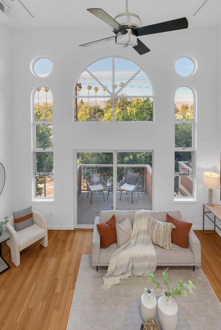 Detail Gallery Image 3 of 26 For 350 N 2nd St #337,  San Jose,  CA 95112 - 1 Beds | 2 Baths