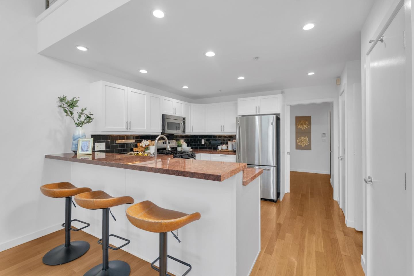 Detail Gallery Image 8 of 26 For 350 N 2nd St #337,  San Jose,  CA 95112 - 1 Beds | 2 Baths