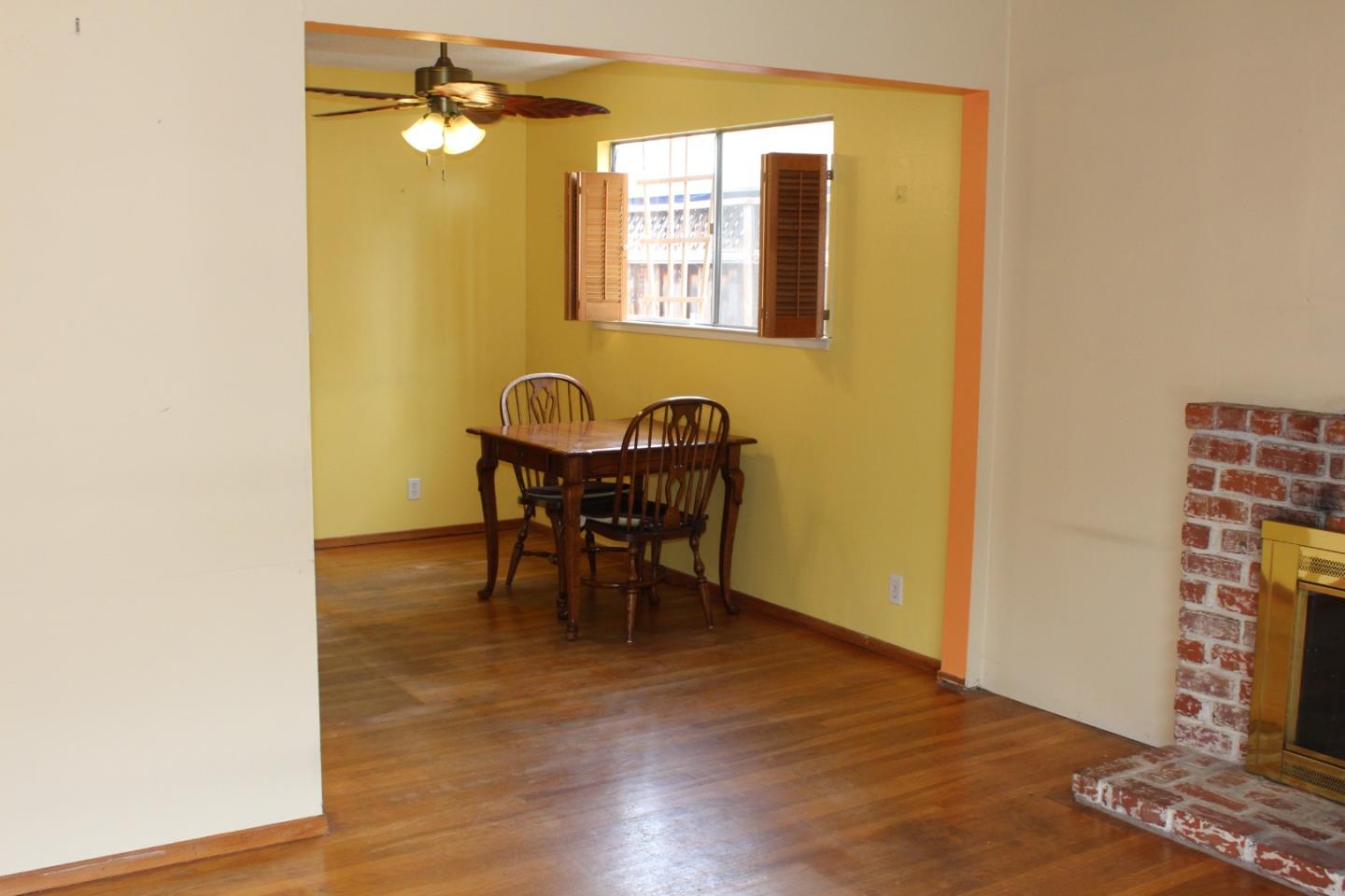 Detail Gallery Image 11 of 27 For 1441 Willowmont Ave, San Jose,  CA 95118 - 3 Beds | 2 Baths