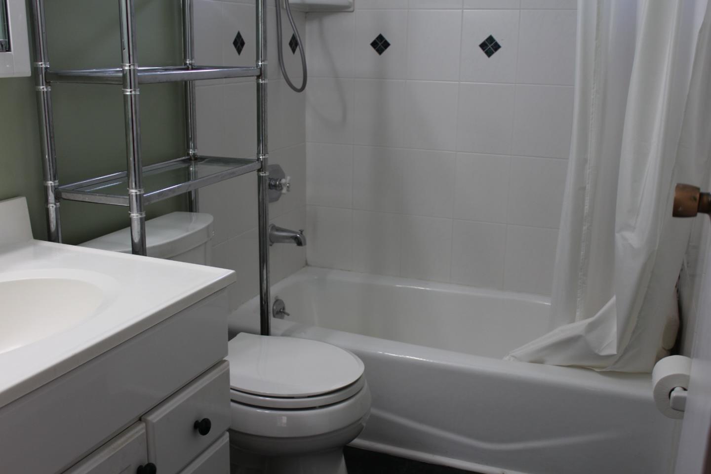 Detail Gallery Image 12 of 27 For 1441 Willowmont Ave, San Jose,  CA 95118 - 3 Beds | 2 Baths
