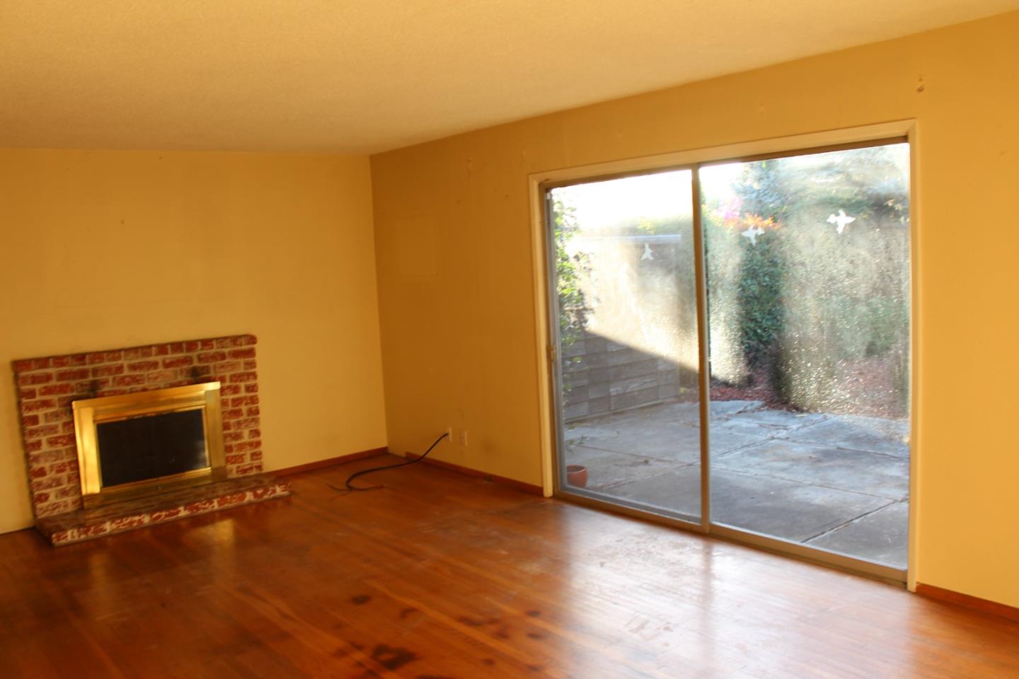 Detail Gallery Image 4 of 27 For 1441 Willowmont Ave, San Jose,  CA 95118 - 3 Beds | 2 Baths