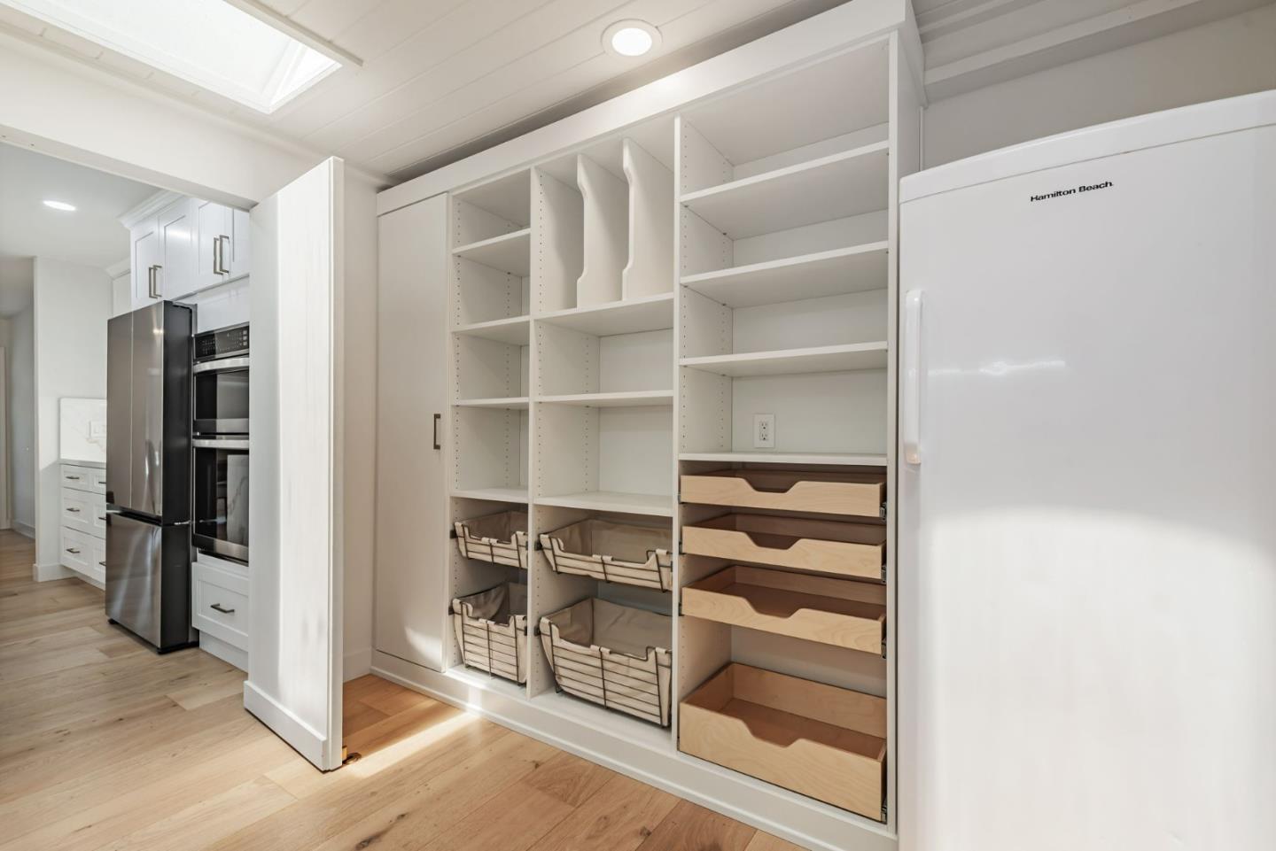 Detail Gallery Image 21 of 59 For 890 Wainwright Dr, San Jose,  CA 95128 - 4 Beds | 2 Baths
