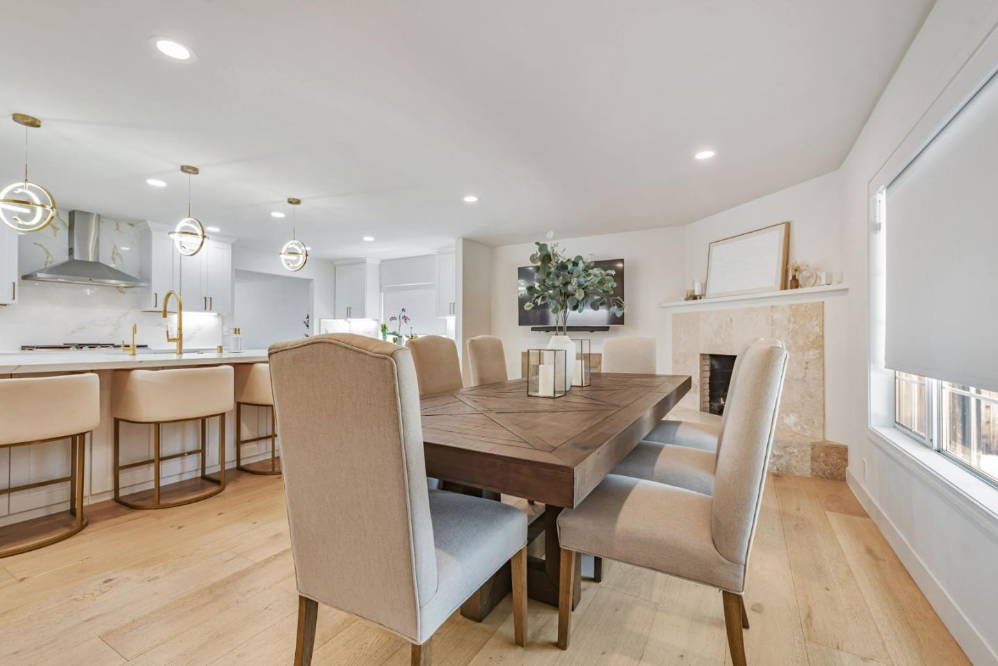 Detail Gallery Image 23 of 59 For 890 Wainwright Dr, San Jose,  CA 95128 - 4 Beds | 2 Baths