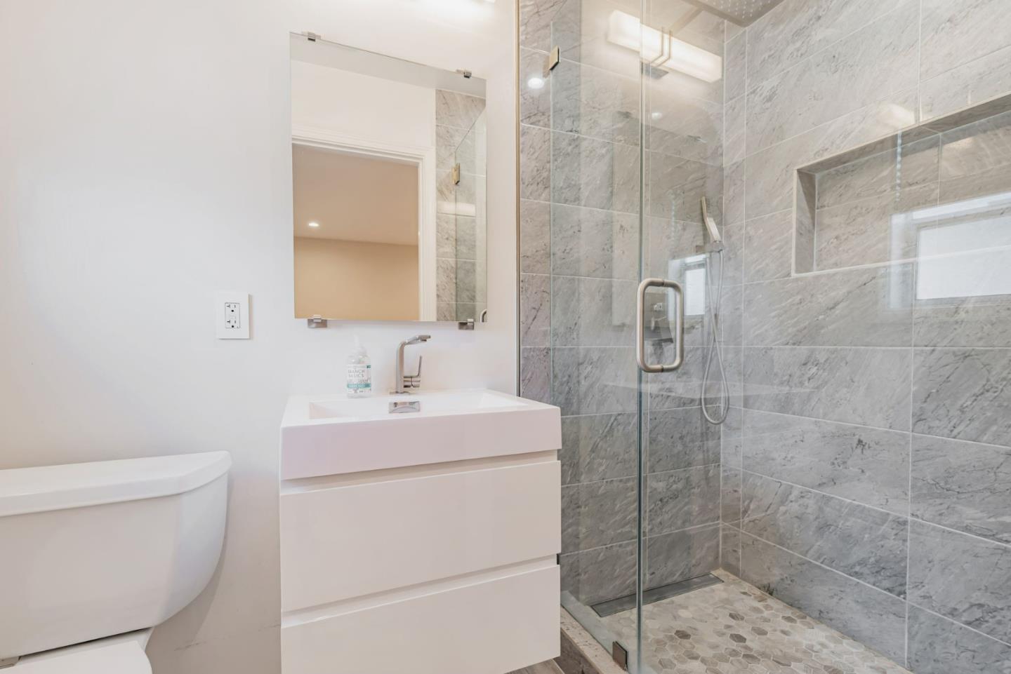 Detail Gallery Image 38 of 59 For 890 Wainwright Dr, San Jose,  CA 95128 - 4 Beds | 2 Baths