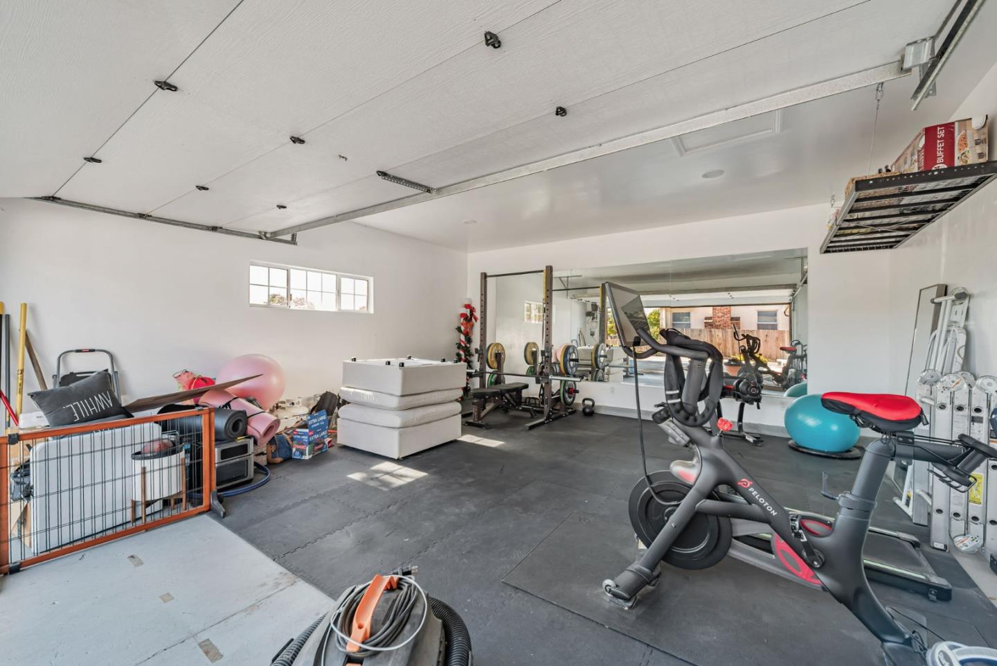 Detail Gallery Image 41 of 59 For 890 Wainwright Dr, San Jose,  CA 95128 - 4 Beds | 2 Baths