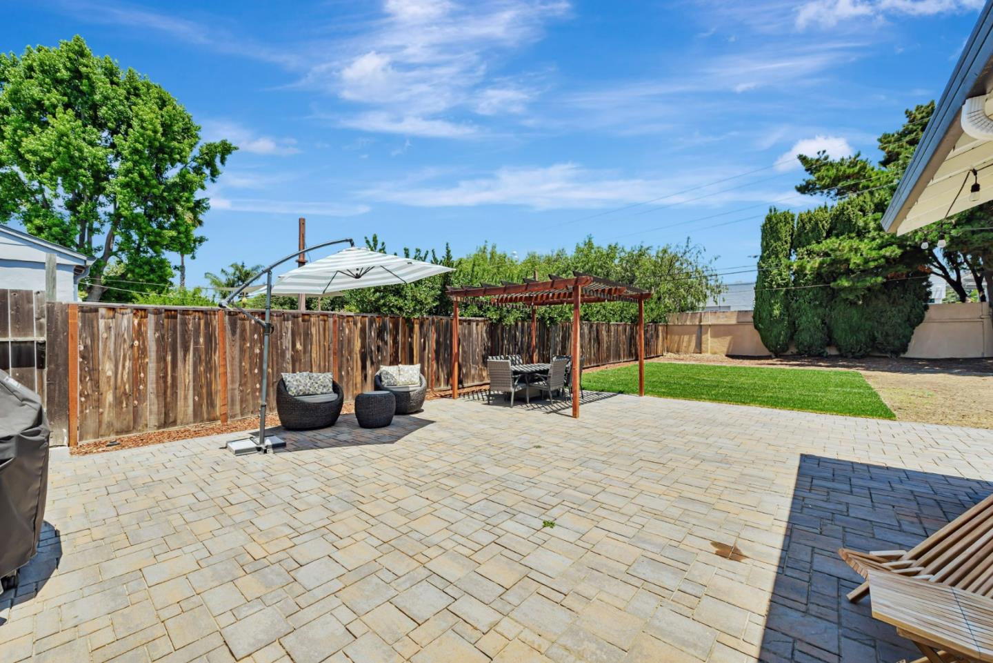 Detail Gallery Image 45 of 59 For 890 Wainwright Dr, San Jose,  CA 95128 - 4 Beds | 2 Baths