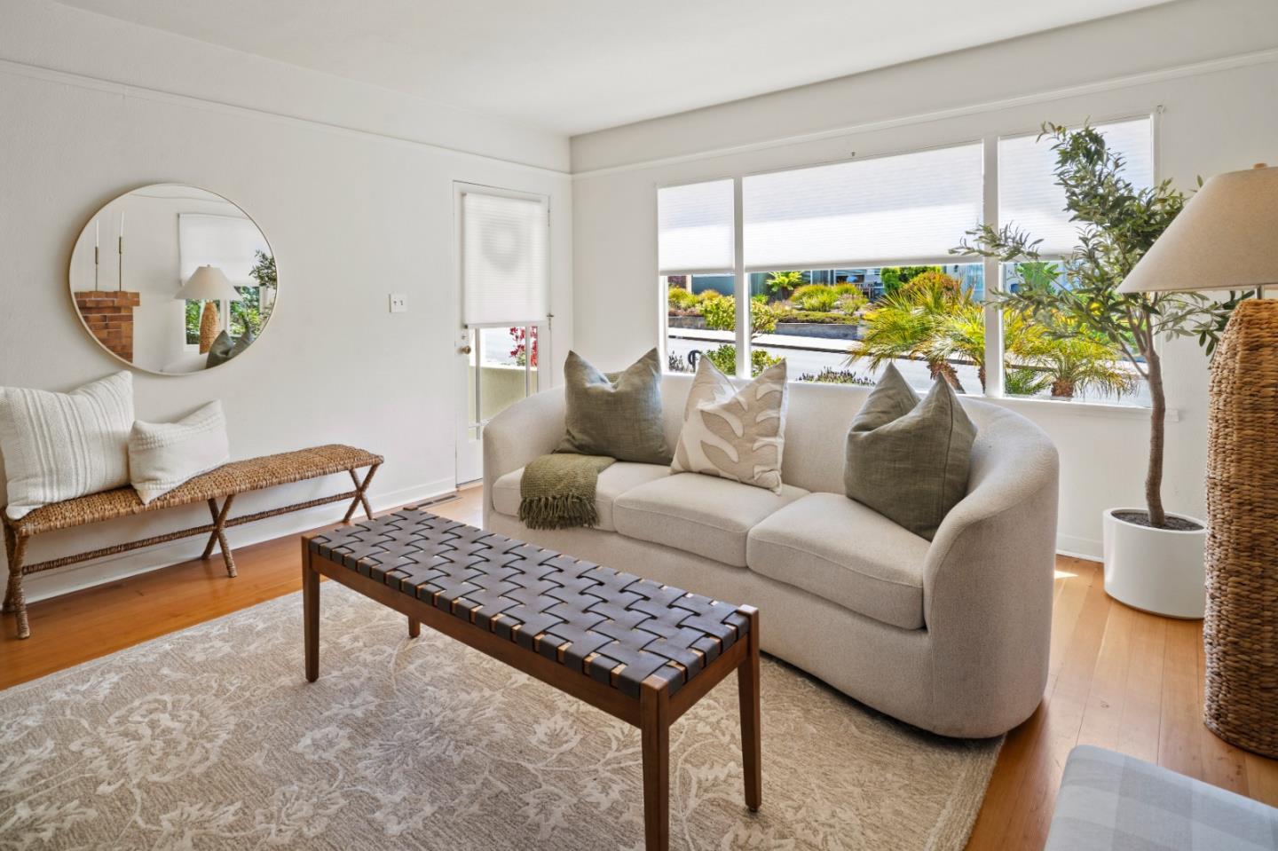 Detail Gallery Image 15 of 32 For 468 Gibson Ave, Pacific Grove,  CA 93950 - 3 Beds | 1 Baths