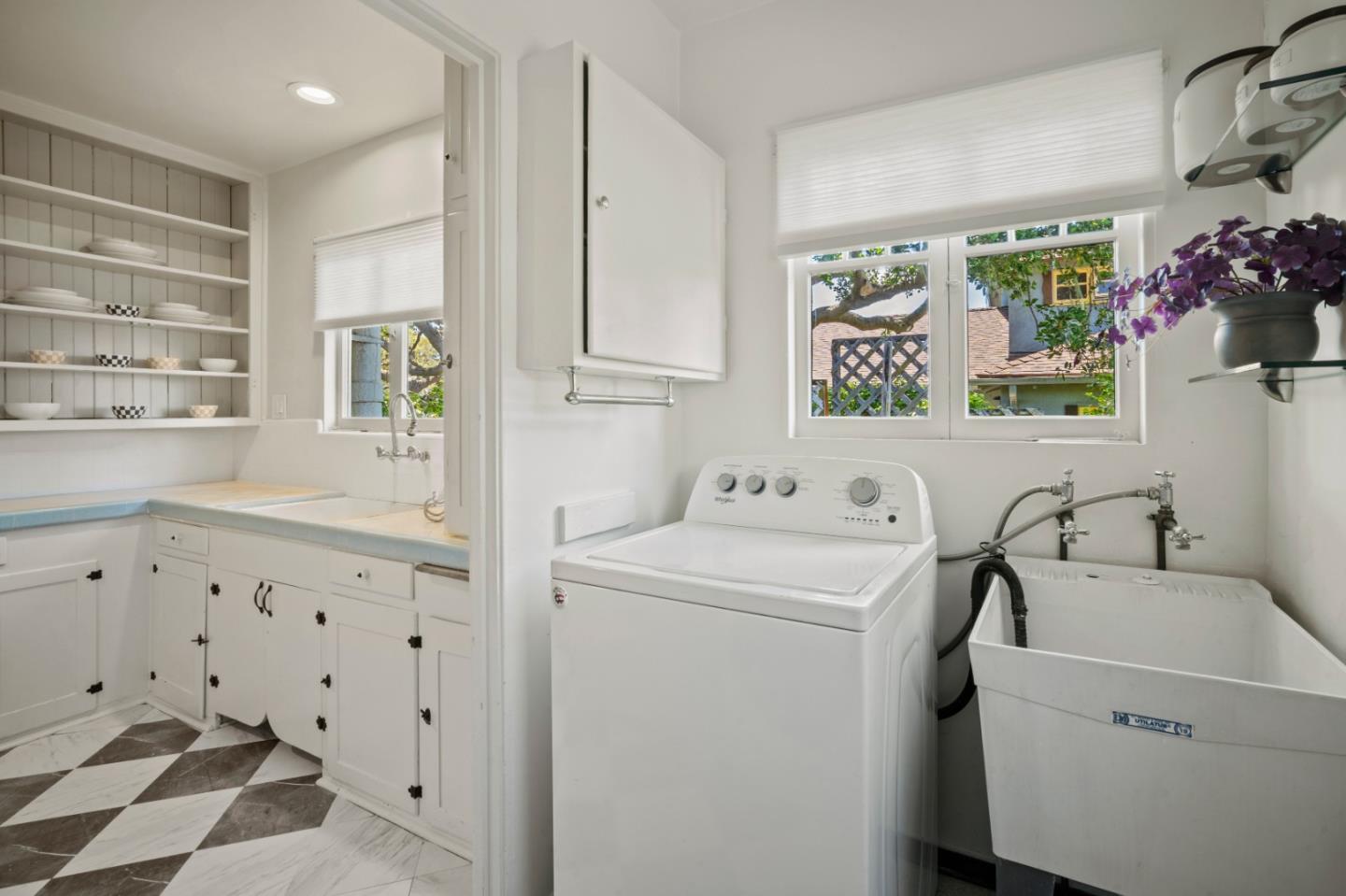 Detail Gallery Image 28 of 32 For 468 Gibson Ave, Pacific Grove,  CA 93950 - 3 Beds | 1 Baths