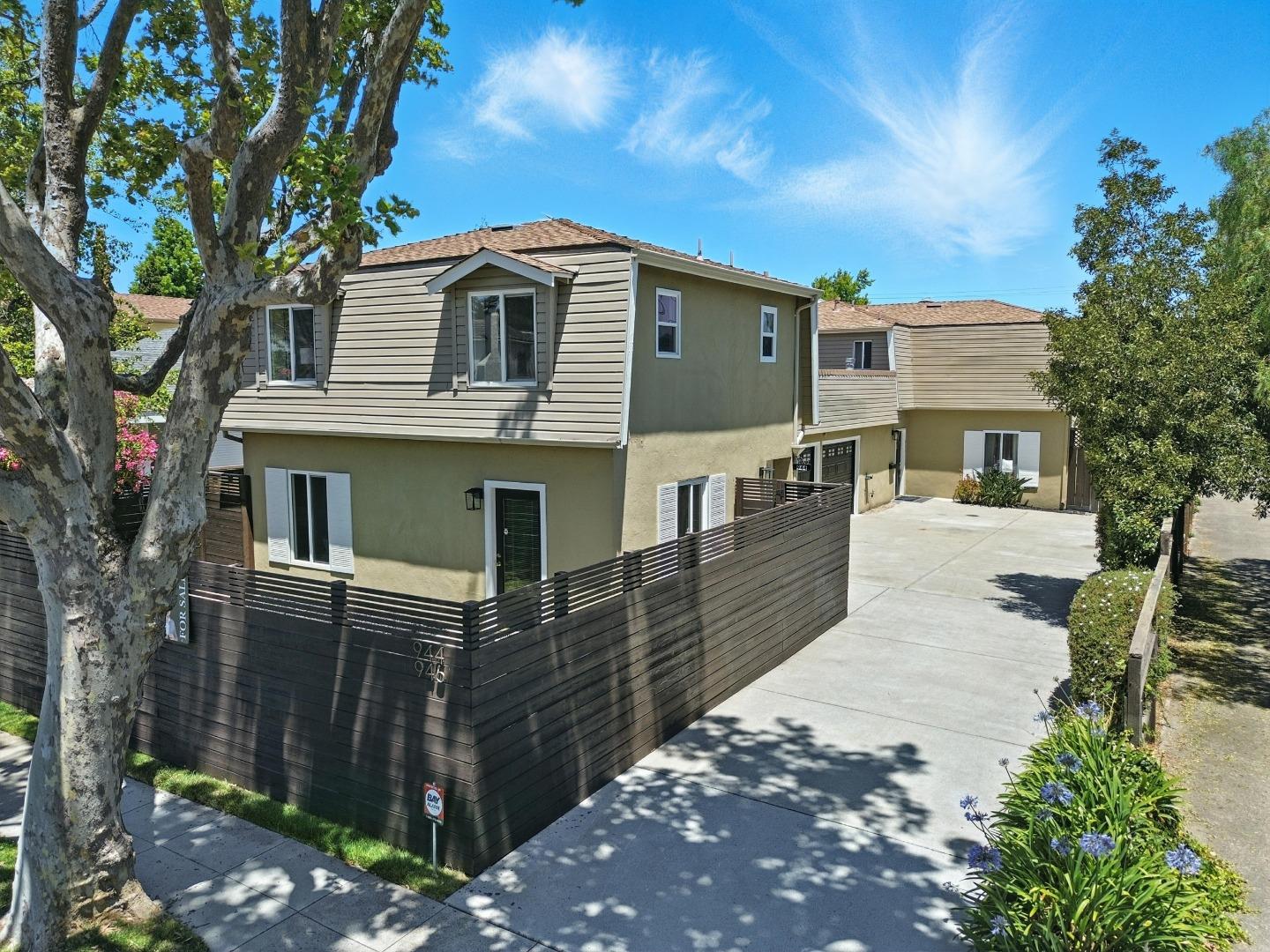 Detail Gallery Image 54 of 60 For 946 Laguna Ave, Burlingame,  CA 94010 - 6 Beds | 2/2 Baths