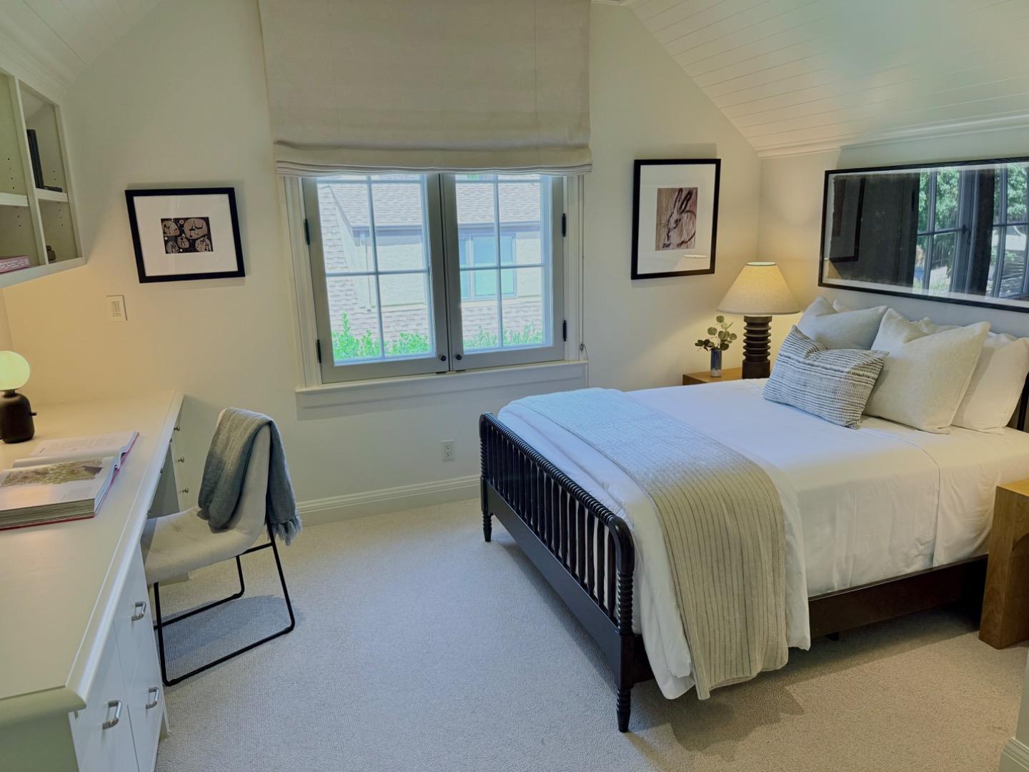Detail Gallery Image 17 of 26 For 444 Tennyson Ave, Palo Alto,  CA 94301 - 5 Beds | 6/2 Baths