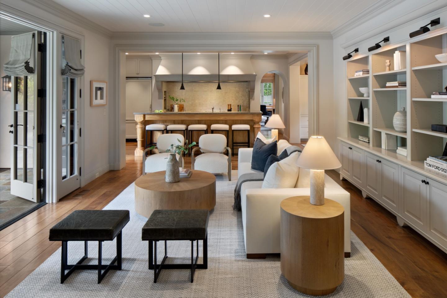 Detail Gallery Image 8 of 26 For 444 Tennyson Ave, Palo Alto,  CA 94301 - 5 Beds | 6/2 Baths
