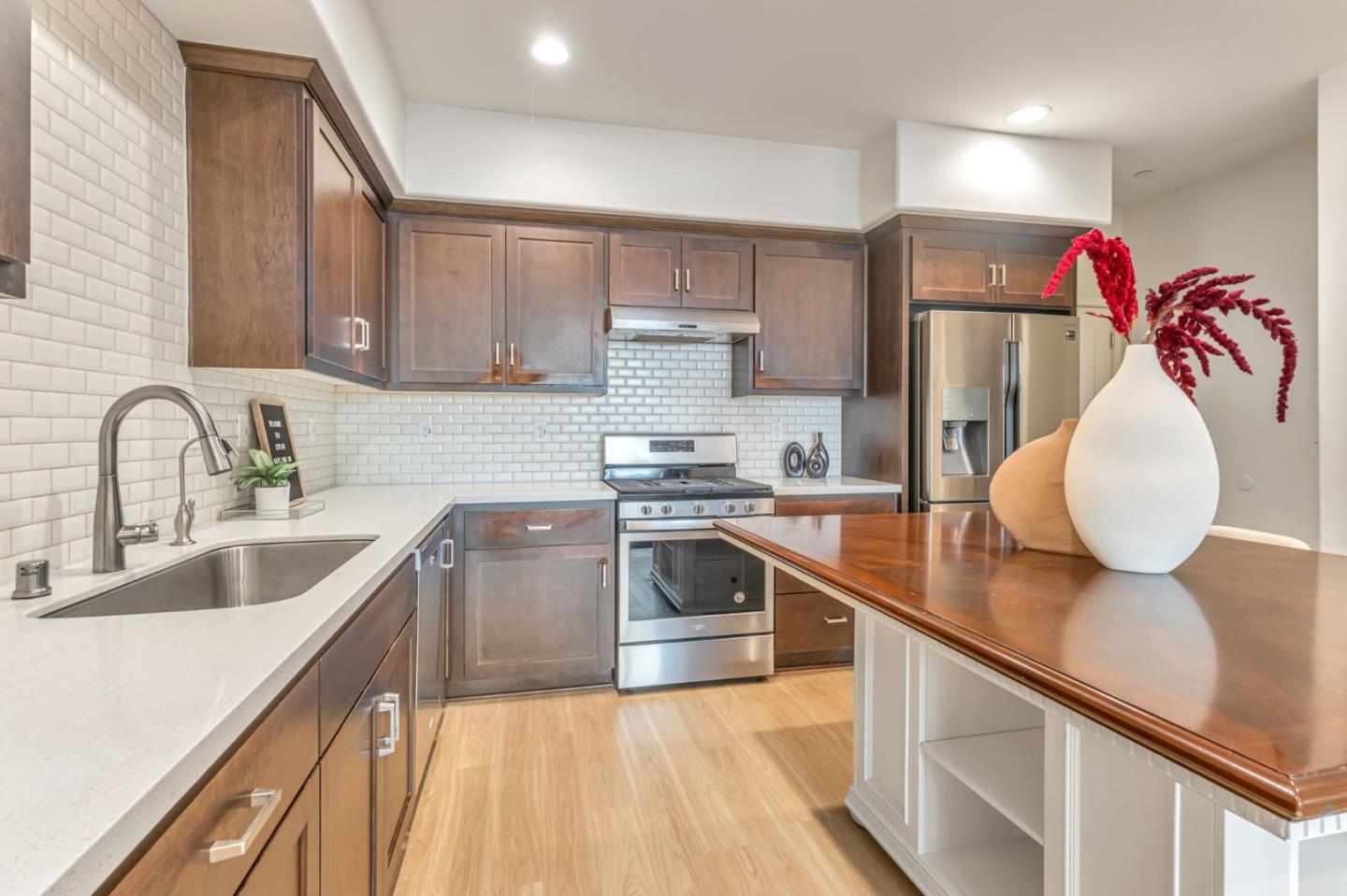 Detail Gallery Image 17 of 61 For 37634 Cape Cod Rd, Newark,  CA 94560 - 4 Beds | 3/1 Baths