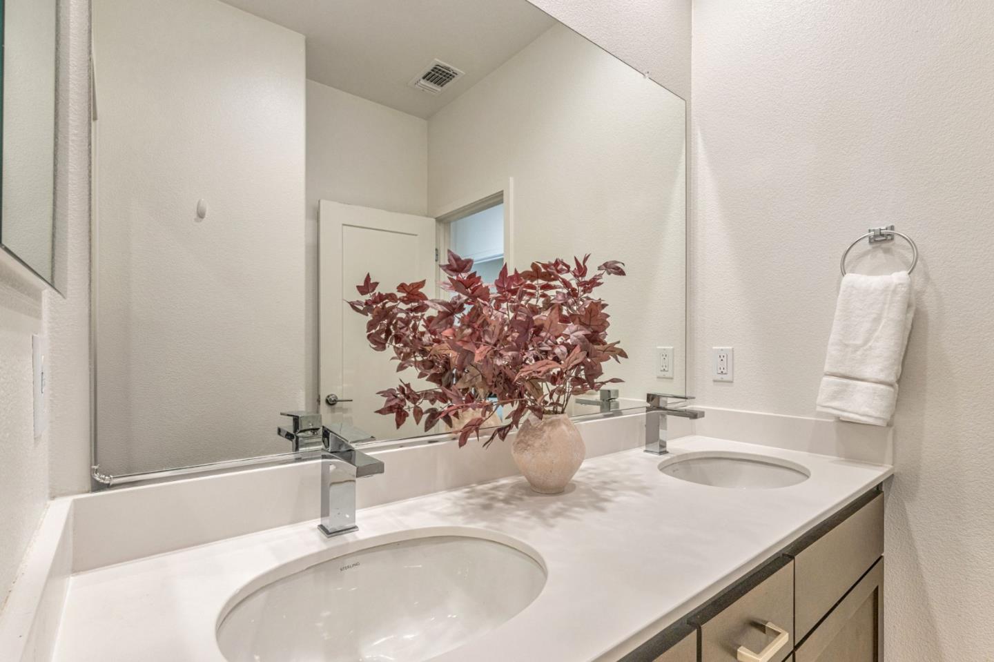 Detail Gallery Image 42 of 61 For 37634 Cape Cod Rd, Newark,  CA 94560 - 4 Beds | 3/1 Baths