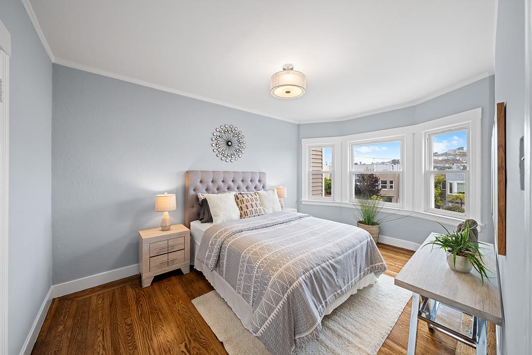 Detail Gallery Image 16 of 36 For 454 Ellington Ave, San Francisco,  CA 94112 - 2 Beds | 1/2 Baths