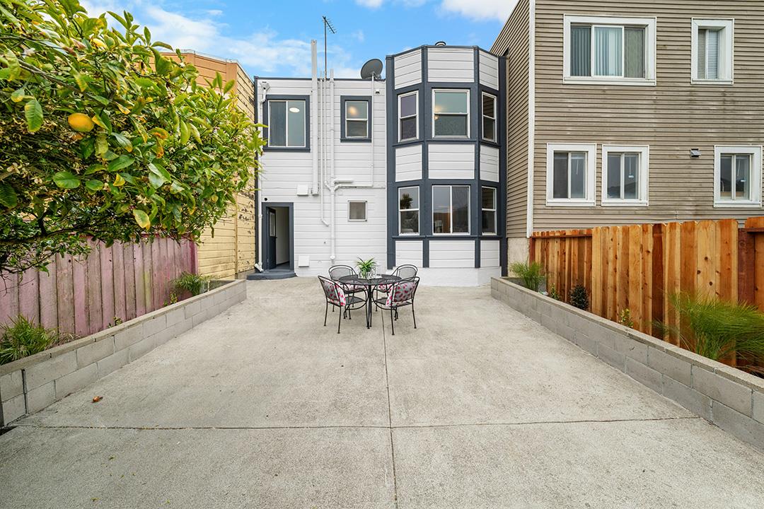 Detail Gallery Image 30 of 36 For 454 Ellington Ave, San Francisco,  CA 94112 - 2 Beds | 1/2 Baths