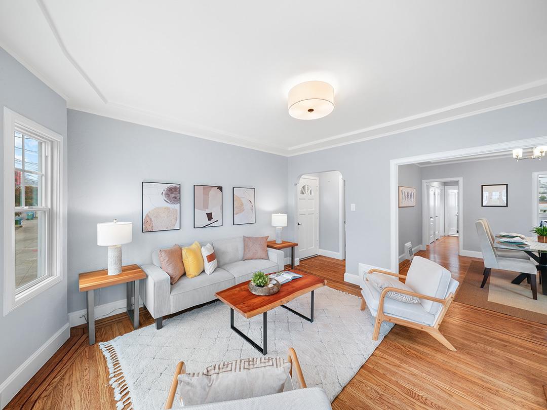 Detail Gallery Image 6 of 36 For 454 Ellington Ave, San Francisco,  CA 94112 - 2 Beds | 1/2 Baths