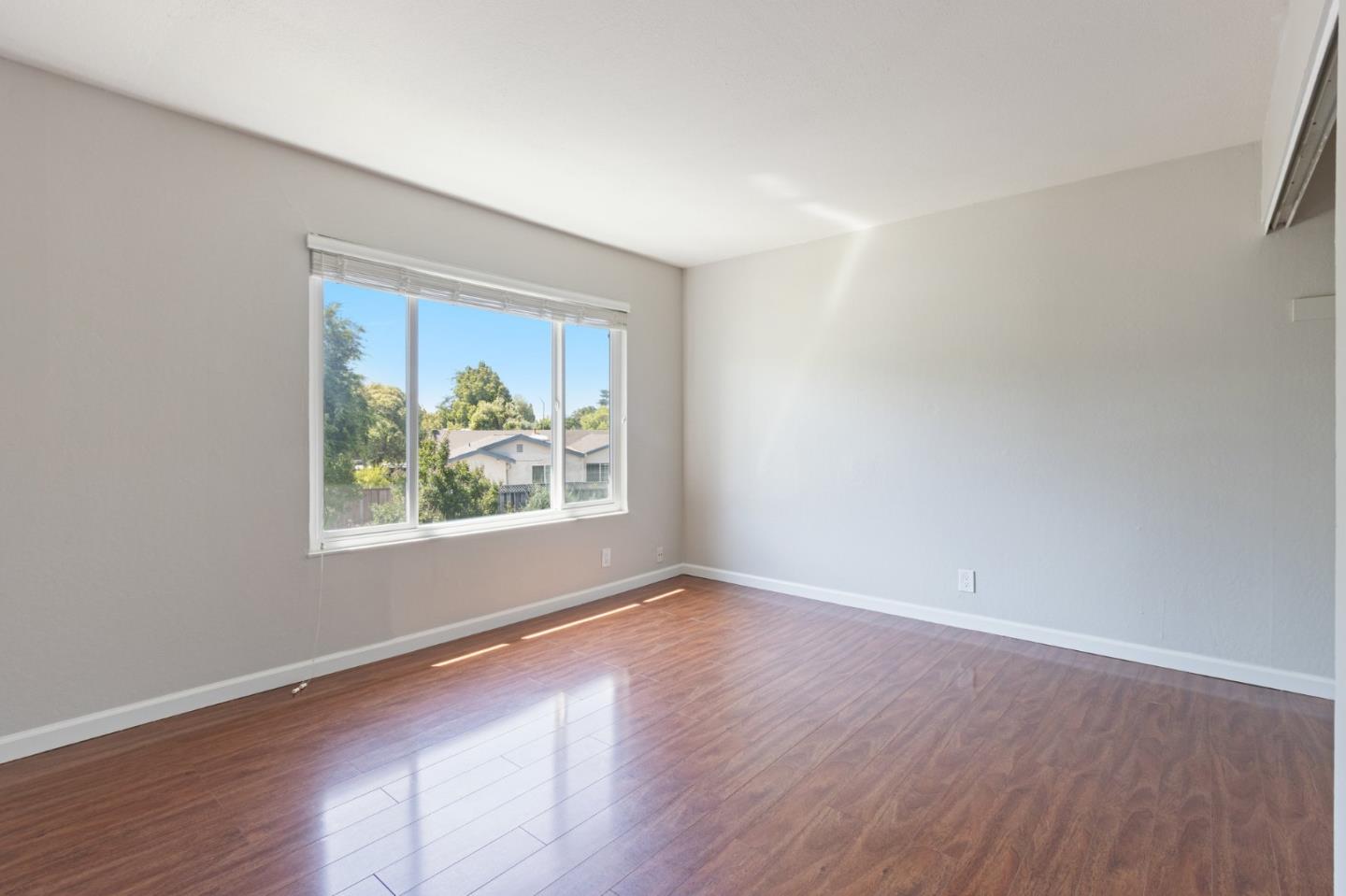 Detail Gallery Image 29 of 41 For 1810 Queen Victoria Way, San Jose,  CA 95132 - 2 Beds | 1/1 Baths