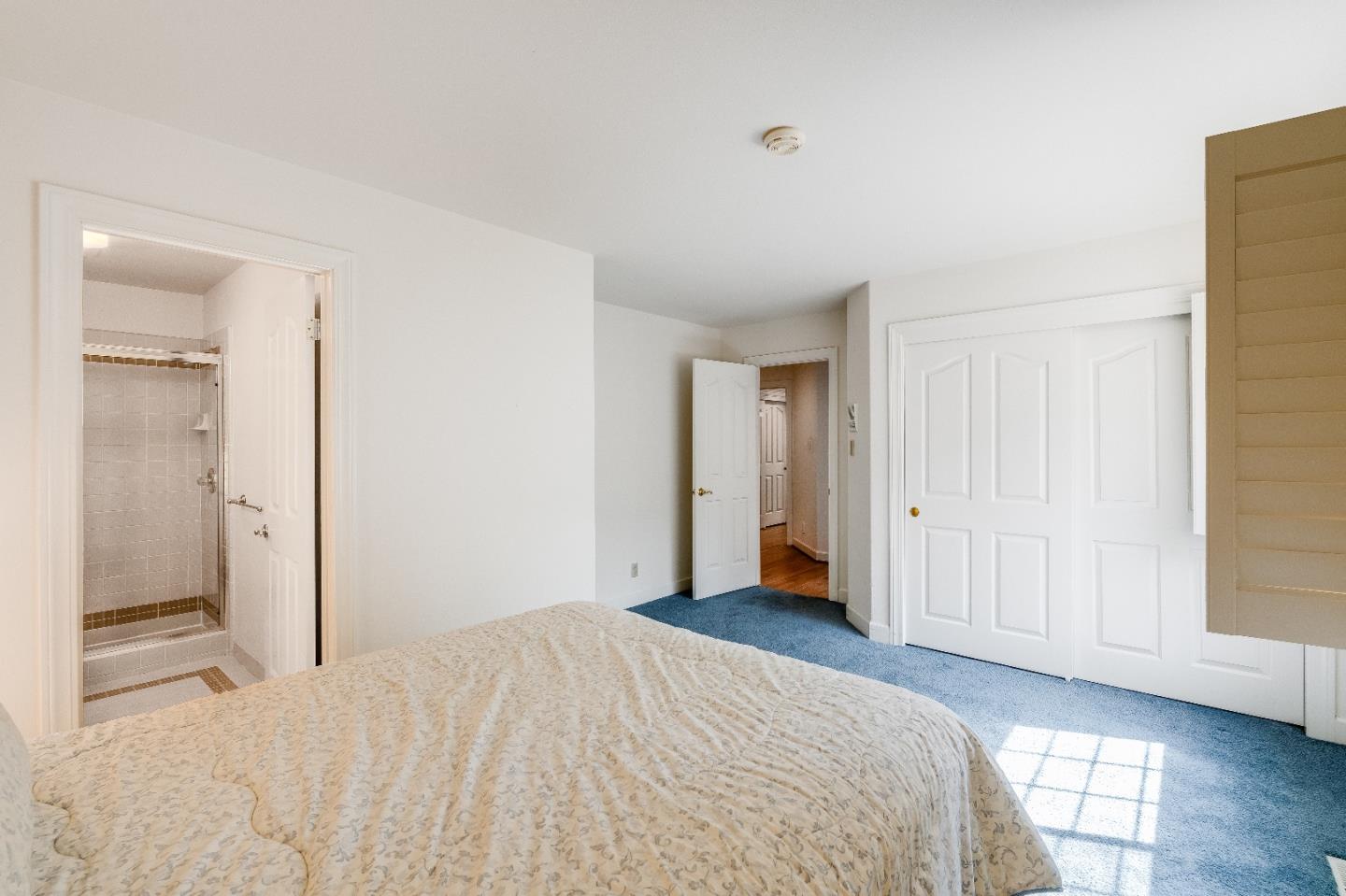Detail Gallery Image 31 of 55 For 3920 Lakemead Way, Redwood City,  CA 94062 - 5 Beds | 4/1 Baths