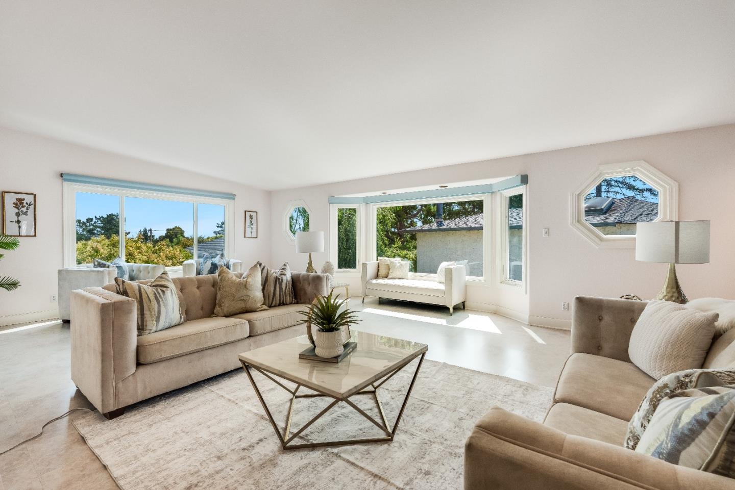 Detail Gallery Image 5 of 55 For 3920 Lakemead Way, Redwood City,  CA 94062 - 5 Beds | 4/1 Baths