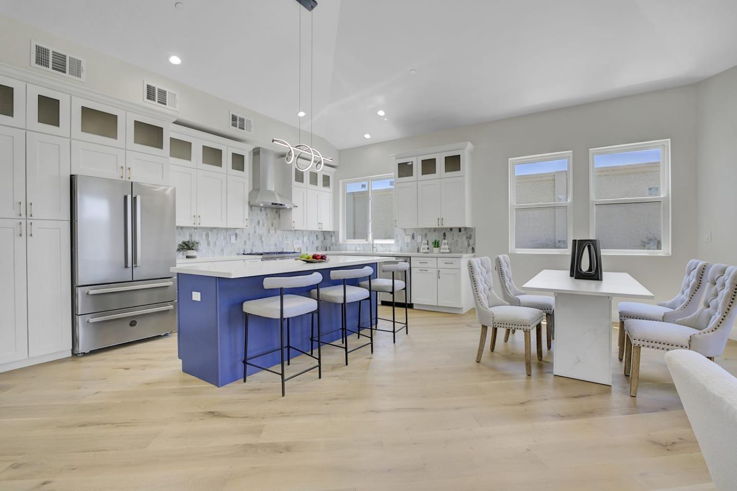 Detail Gallery Image 17 of 52 For 3805 Bobwhite Ter, Fremont,  CA 94555 - 4 Beds | 3 Baths