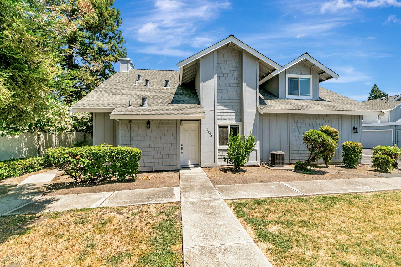 5690 SAXONY CT, SAN JOSE, CA 95123  Photo 2