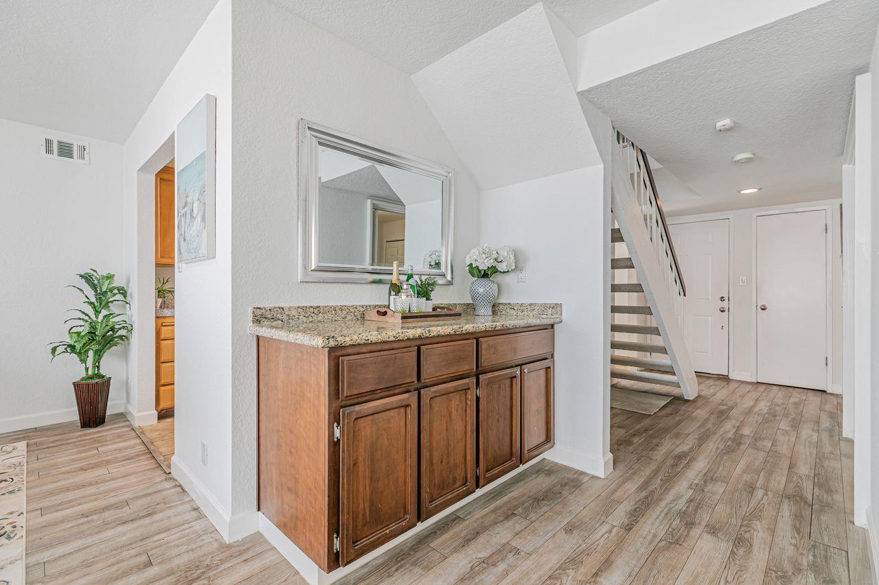 Detail Gallery Image 24 of 57 For 5690 Saxony Ct, San Jose,  CA 95123 - 4 Beds | 2/1 Baths