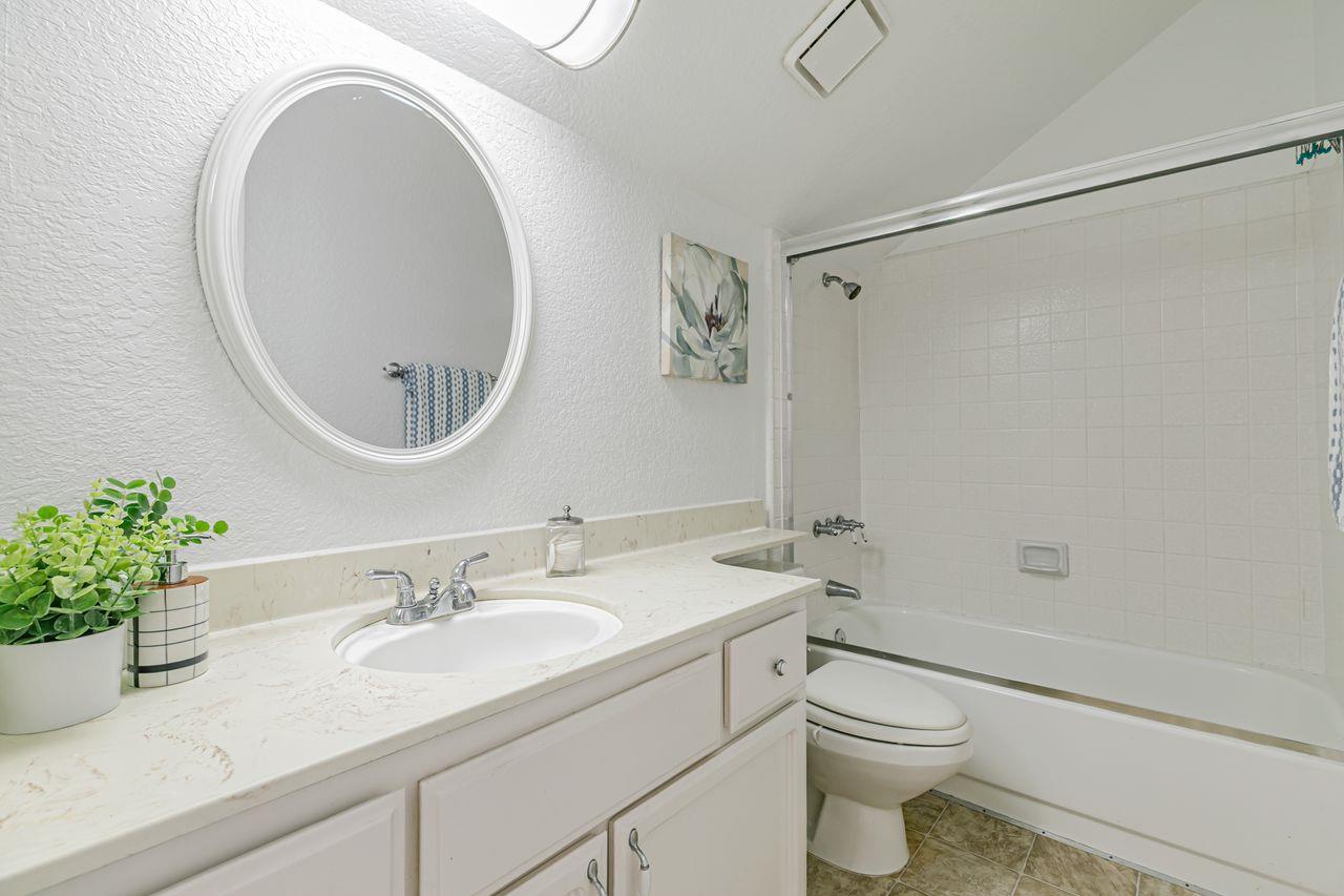 Detail Gallery Image 45 of 57 For 5690 Saxony Ct, San Jose,  CA 95123 - 4 Beds | 2/1 Baths